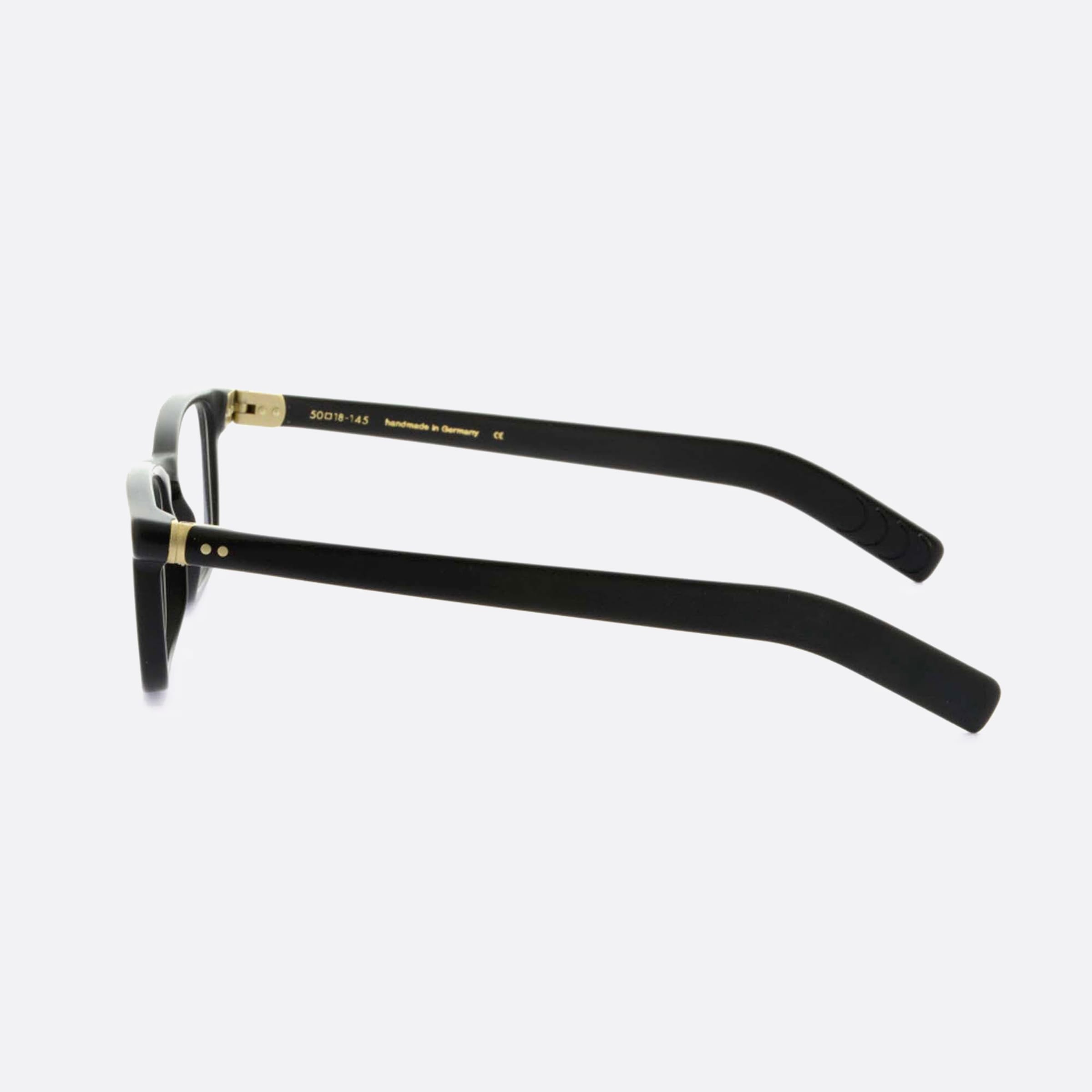 A6 244 50 Negru