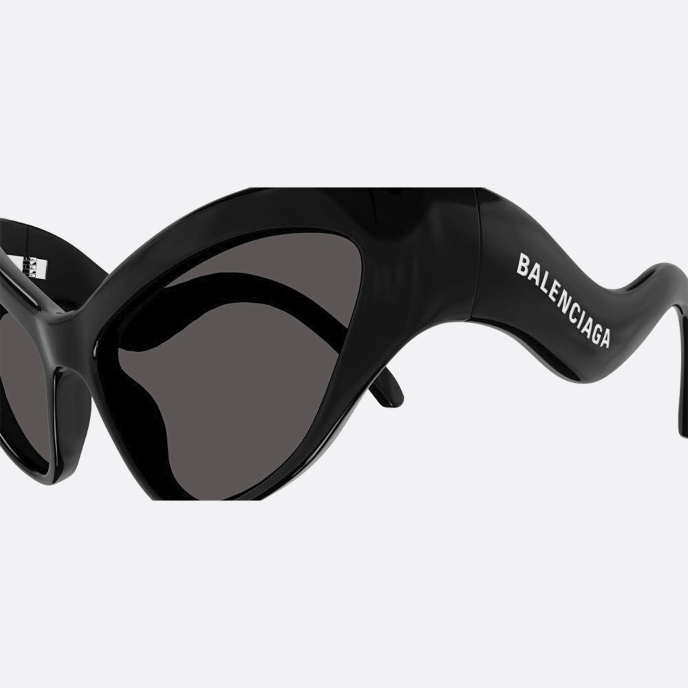 Balenciaga 59mm Black Cat Eye Woman Sunglasses - Detail View