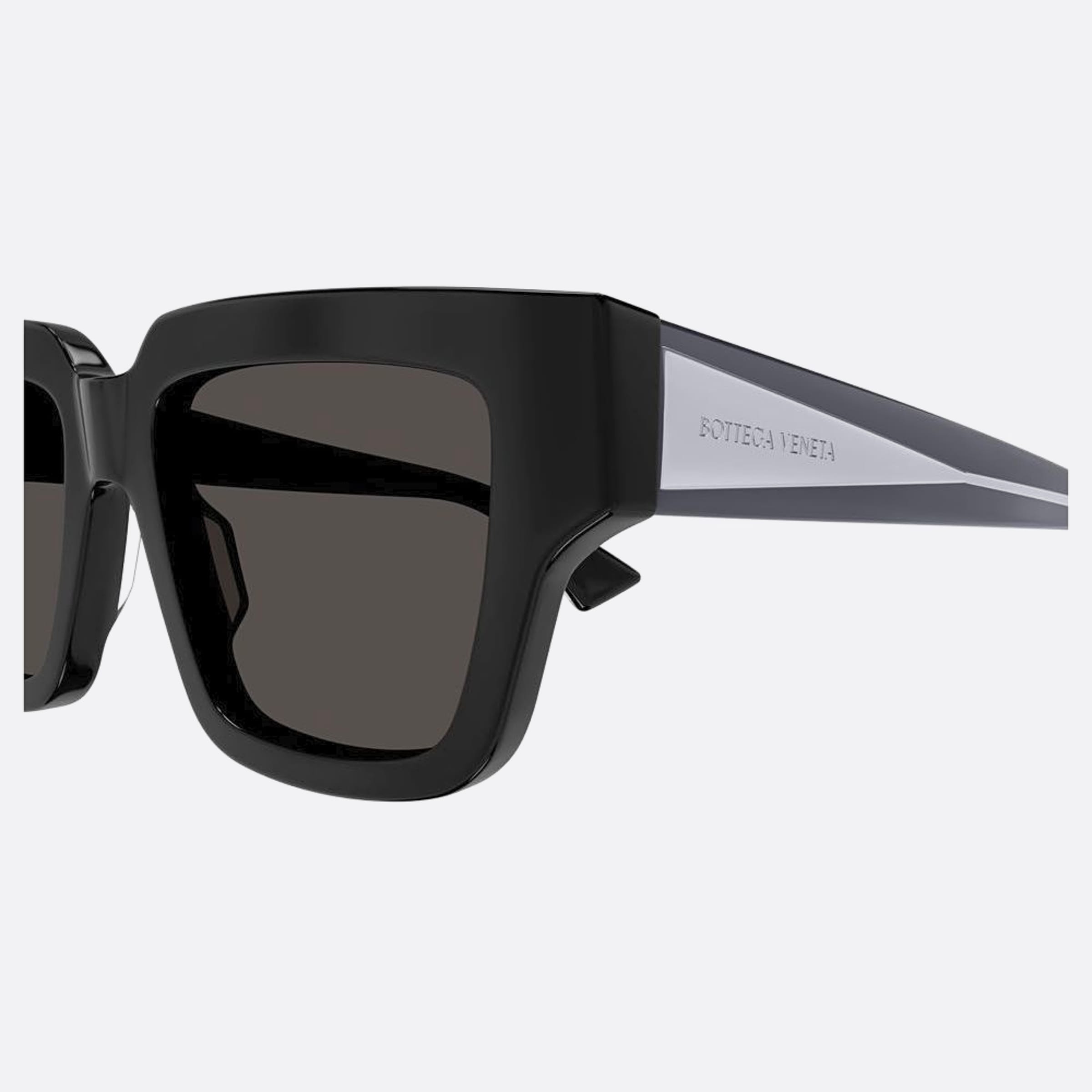 Bottega 52mm Veneta Black Squared Woman Sunglasses - Detail View