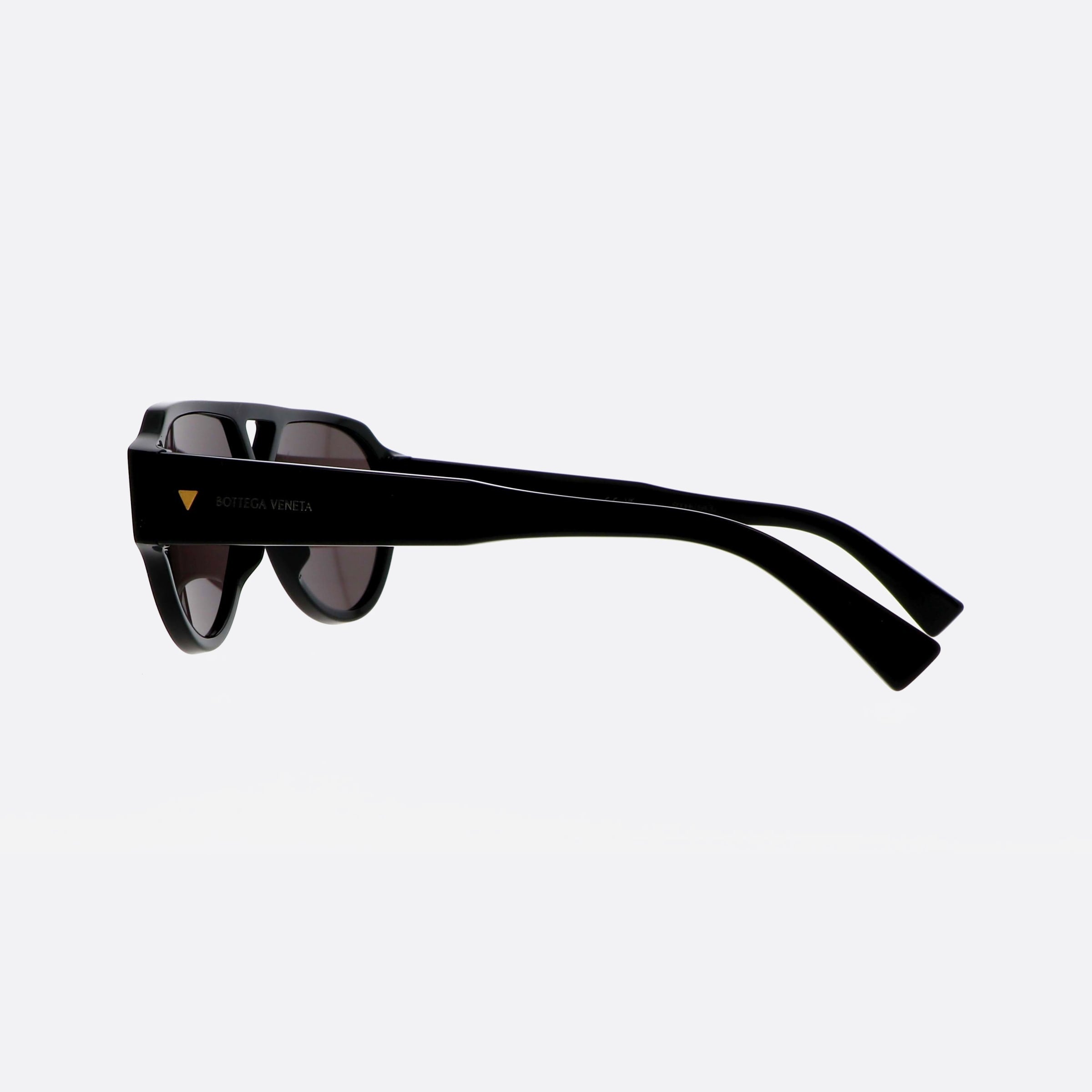 Bottega 59mm Veneta Bkgy Black Pilot Man Sunglasses - Detail View