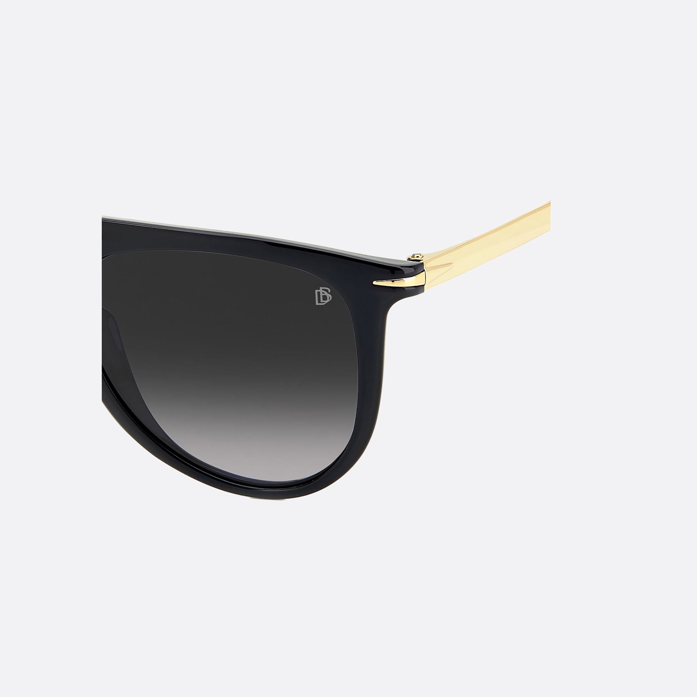 David 54mm Beckham Folding 2m2 Black Pilot Men Sunglasses - Lifestyle Shot