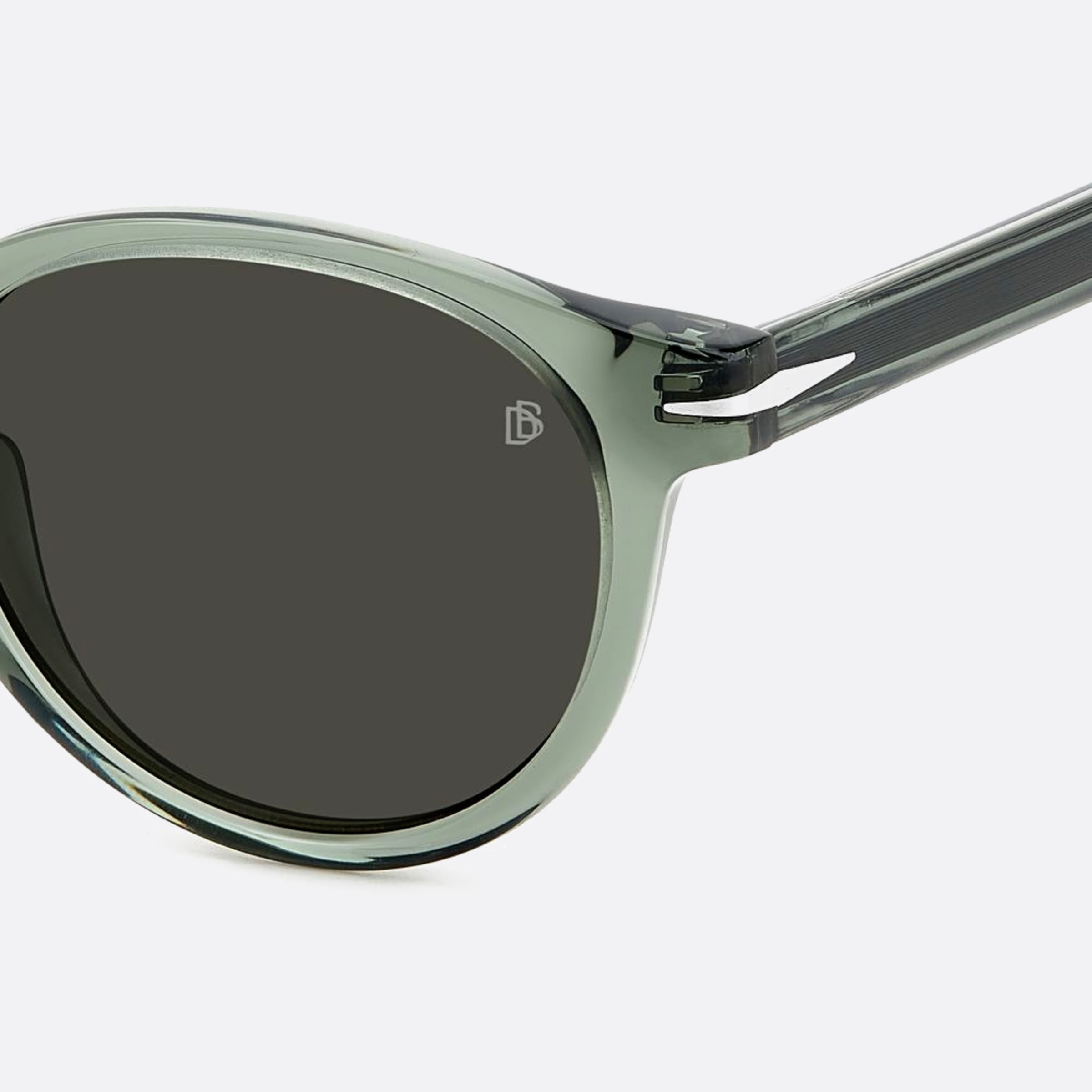 David 50mm Beckham 1ed Green Round Men Sunglasses - Lifestyle Shot