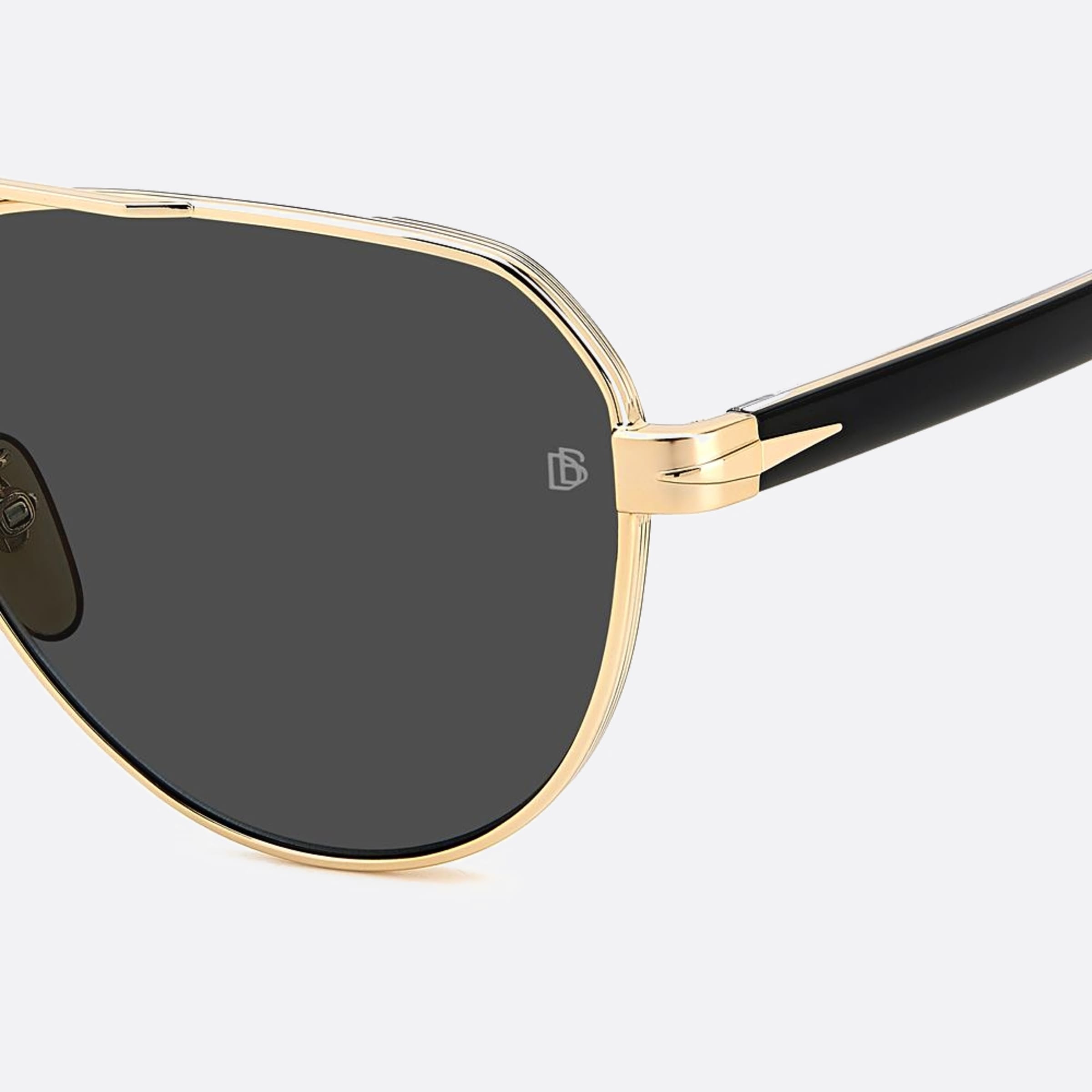 David 61mm Beckham Rhl Gold Pilot Men Sunglasses - Lifestyle Shot