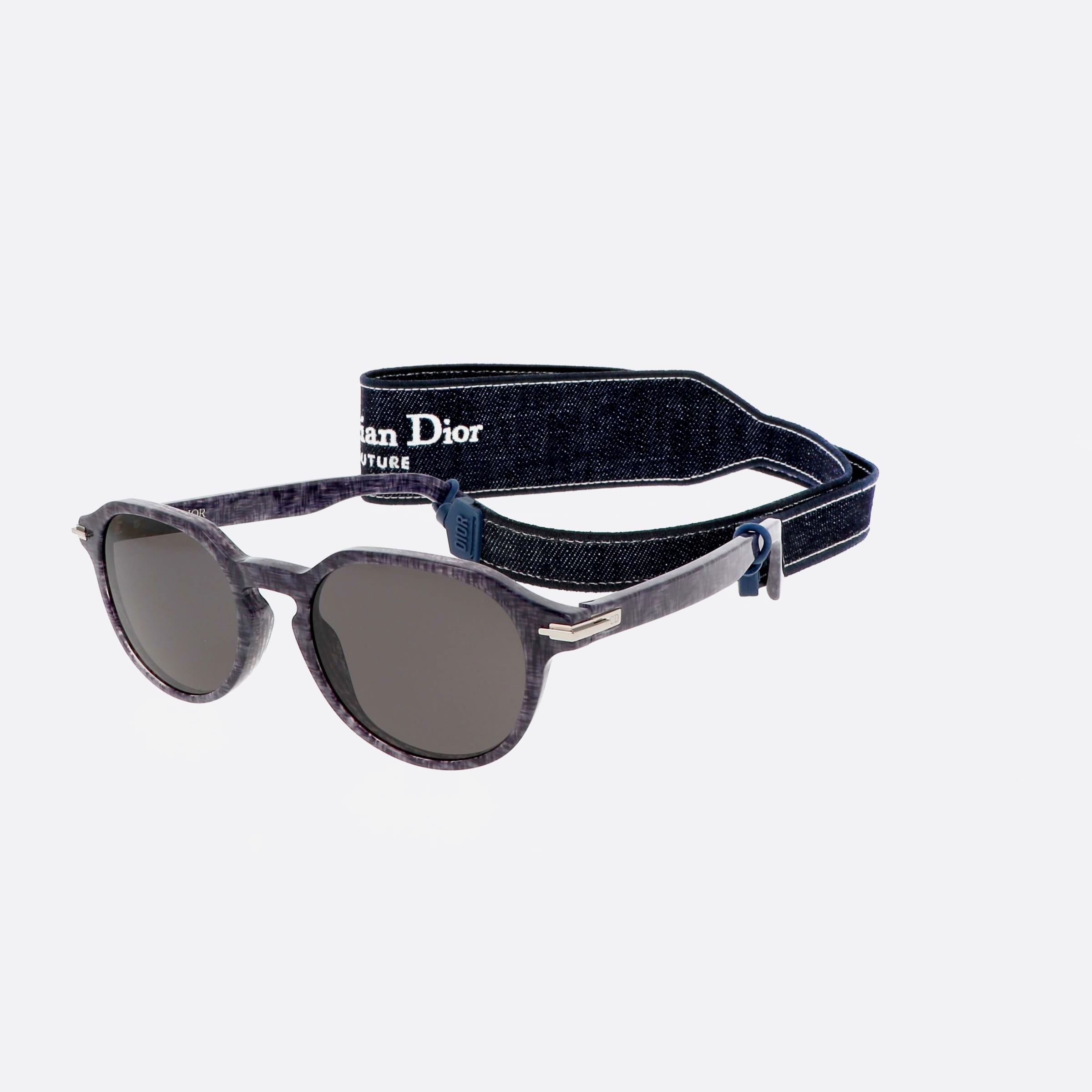 Dior 51mm Men's Blacksuit R2i 30a0 Blue Sunglasses - Lifestyle Shot