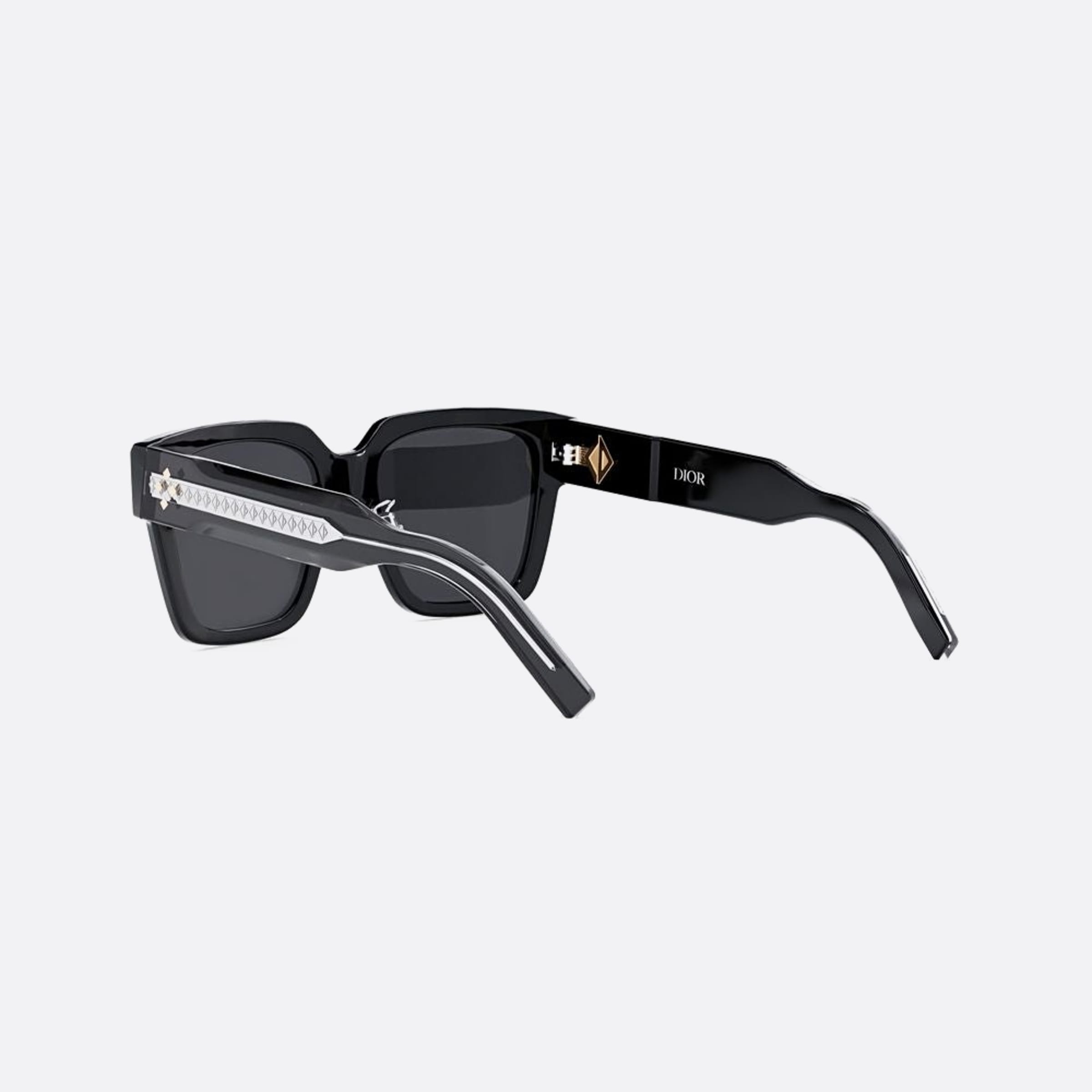 Dior 55mm Diamond S3f 10a0 Black Squared Men Sunglasses - Lifestyle Shot