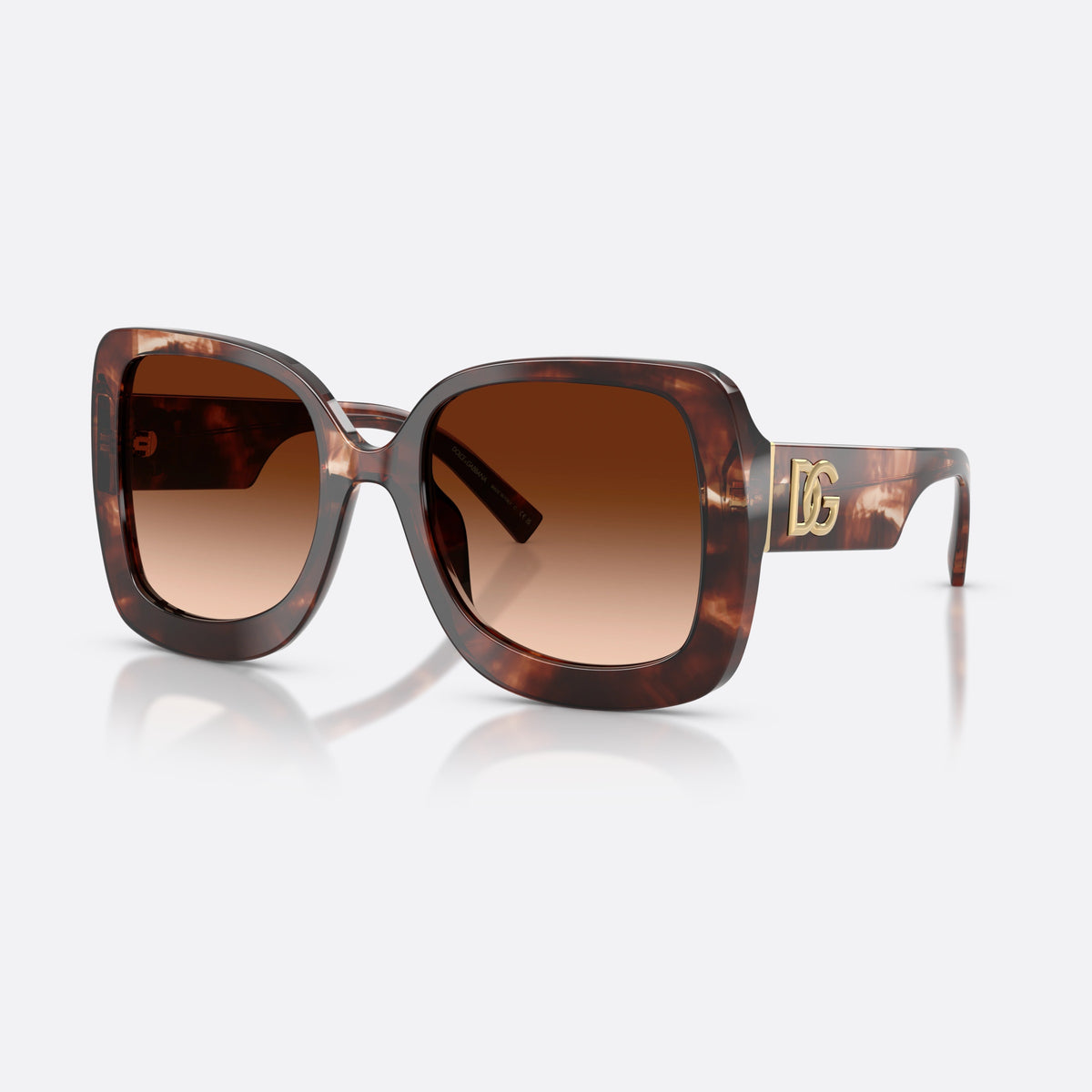 Dolce & Gabbana DG4513 322274 sunglasses, red square frame for women, plain bridge joining lenses, full-rim thick frame