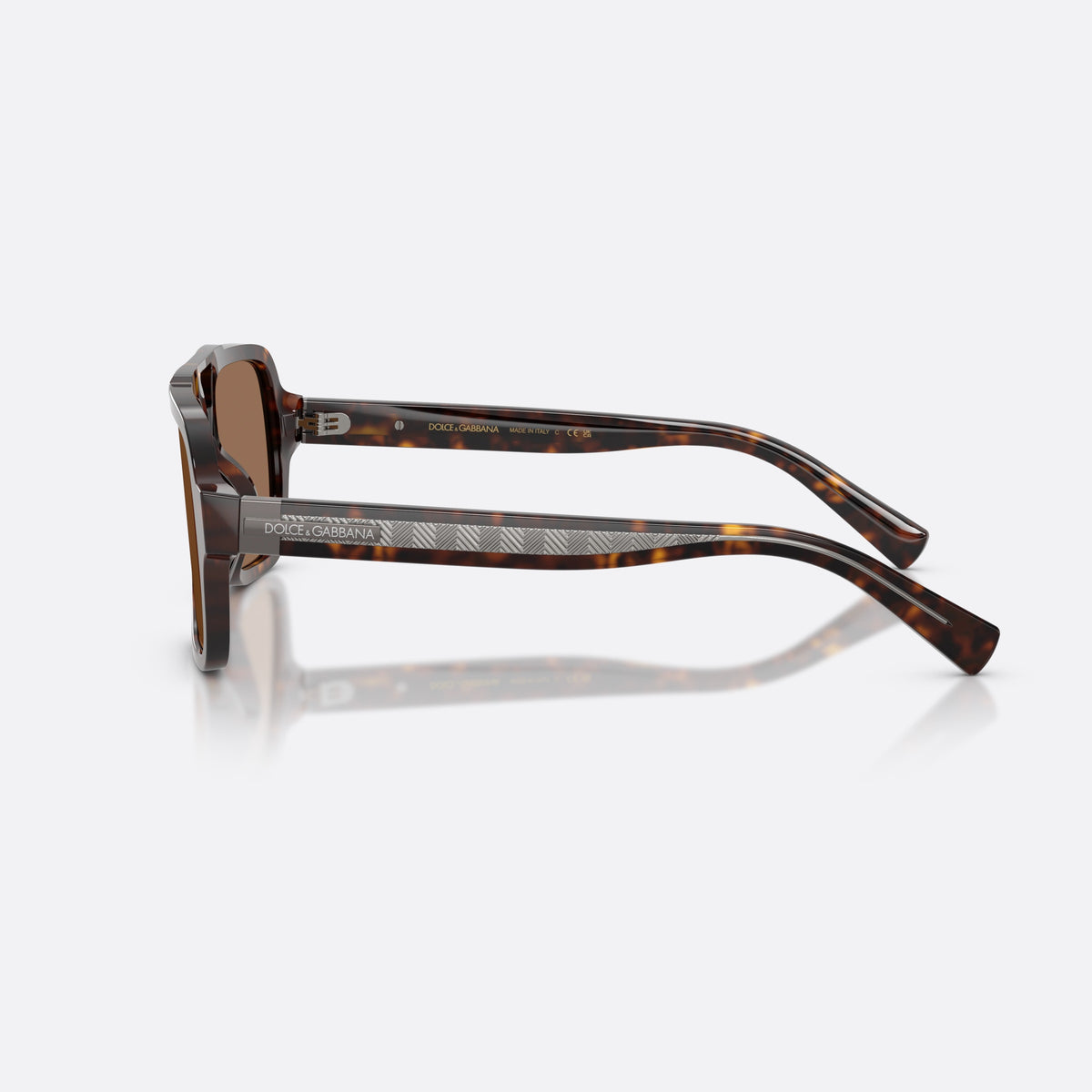 Dolce & Gabbana DG4544 502/73 sunglasses, havana pilot frame for men, double bridge with top bar, brand lettering on temples, side view