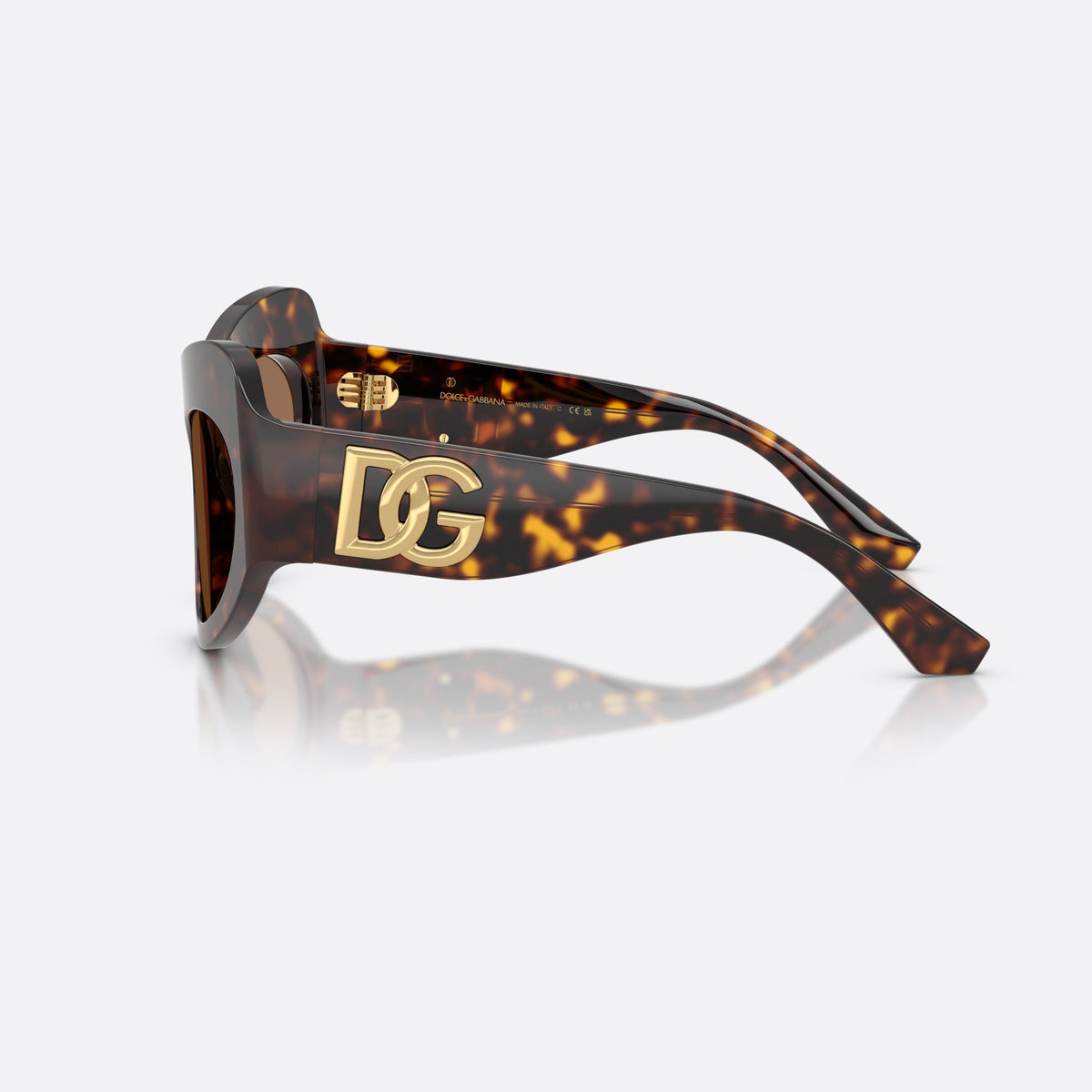 Dolce & Gabbana DG4552 502/73 sunglasses, havana cat eye frame for women, plain bridge, brand logo on temple, full-rim frame, side view