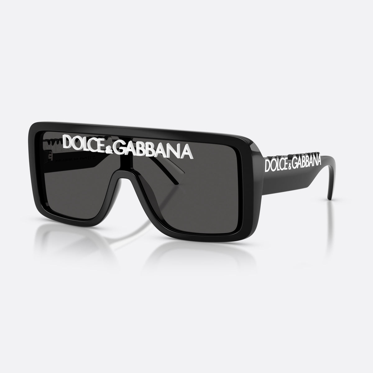 Dolce & Gabbana DG6204 L50187 sunglasses, black rectangle frame, unisex, integrated bridge on lens, brand lettering on the temples