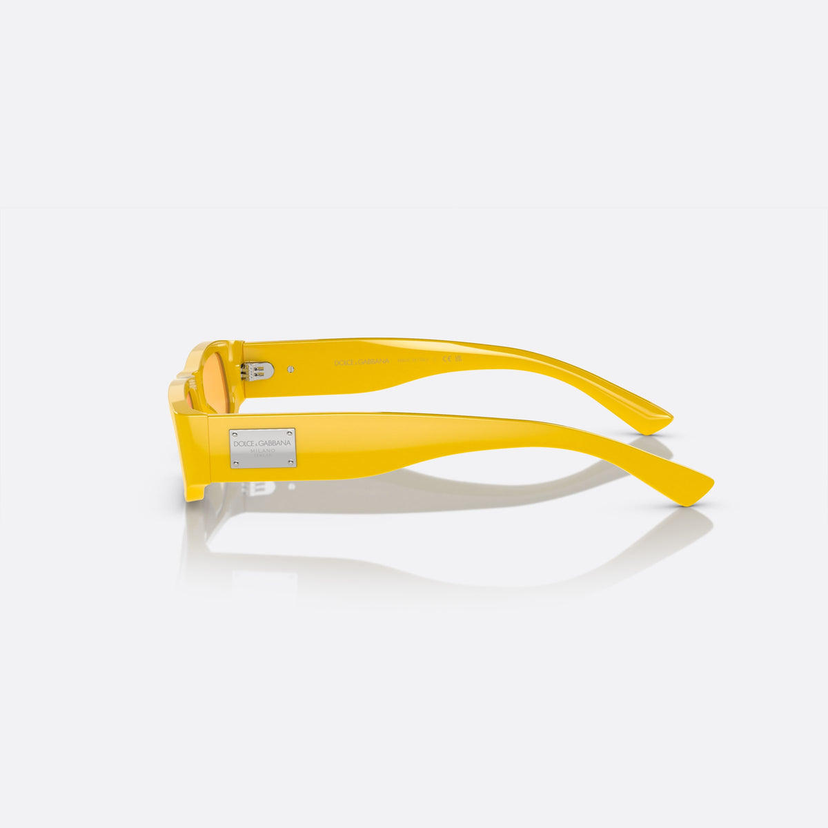 Ochelari de soare Dolce & Gabbana DX4005 3334C9, rectangulari galben, pentru copii, punte simplă, plăcuță cu logoul brandului pe braț, vedere laterală