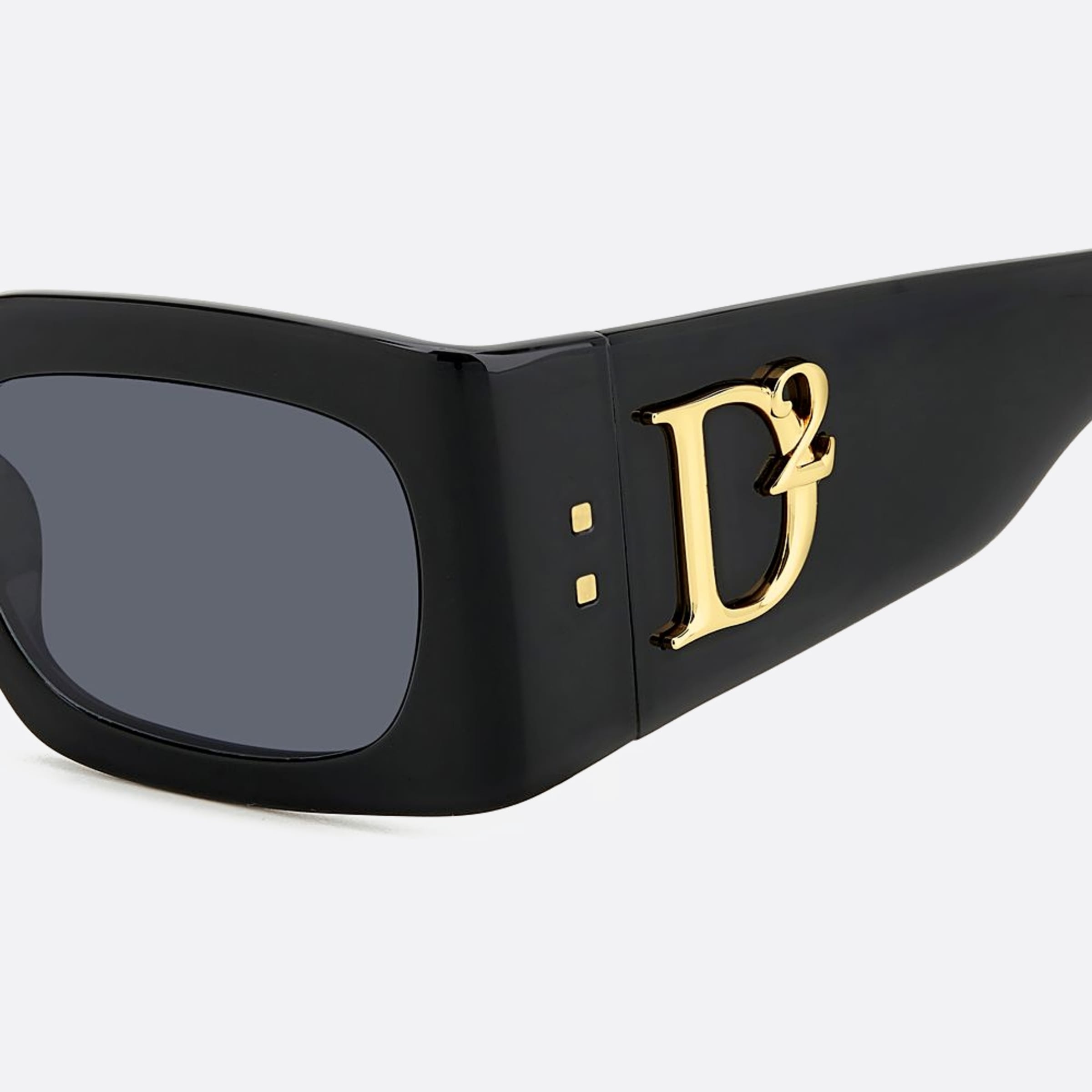 Dsquared2 52mm Black Geometric Women Sunglasses - Lifestyle Shot