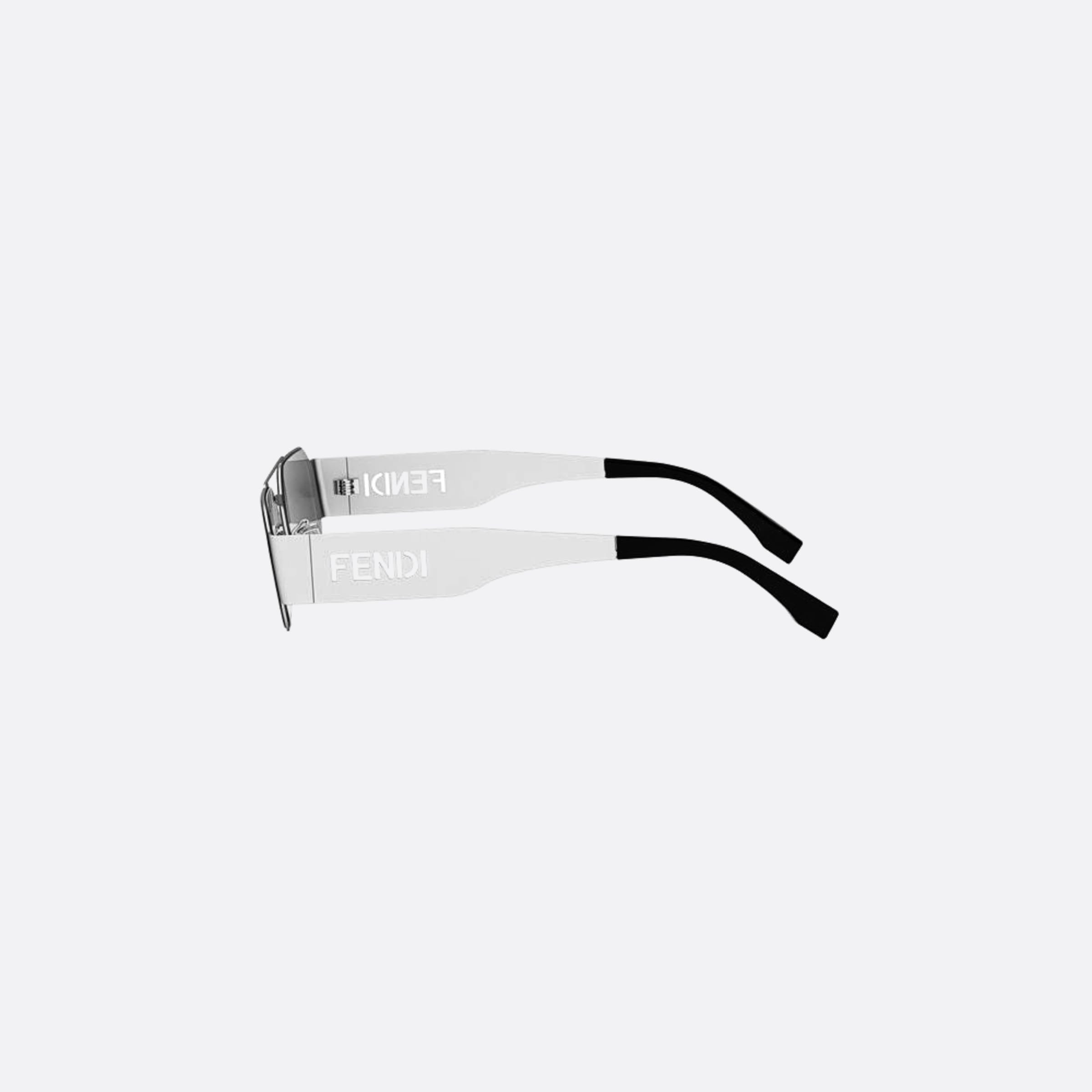 Fendi 55mm Fendi Cut Out 16c Silver Oval Women Sunglasses - Detail View