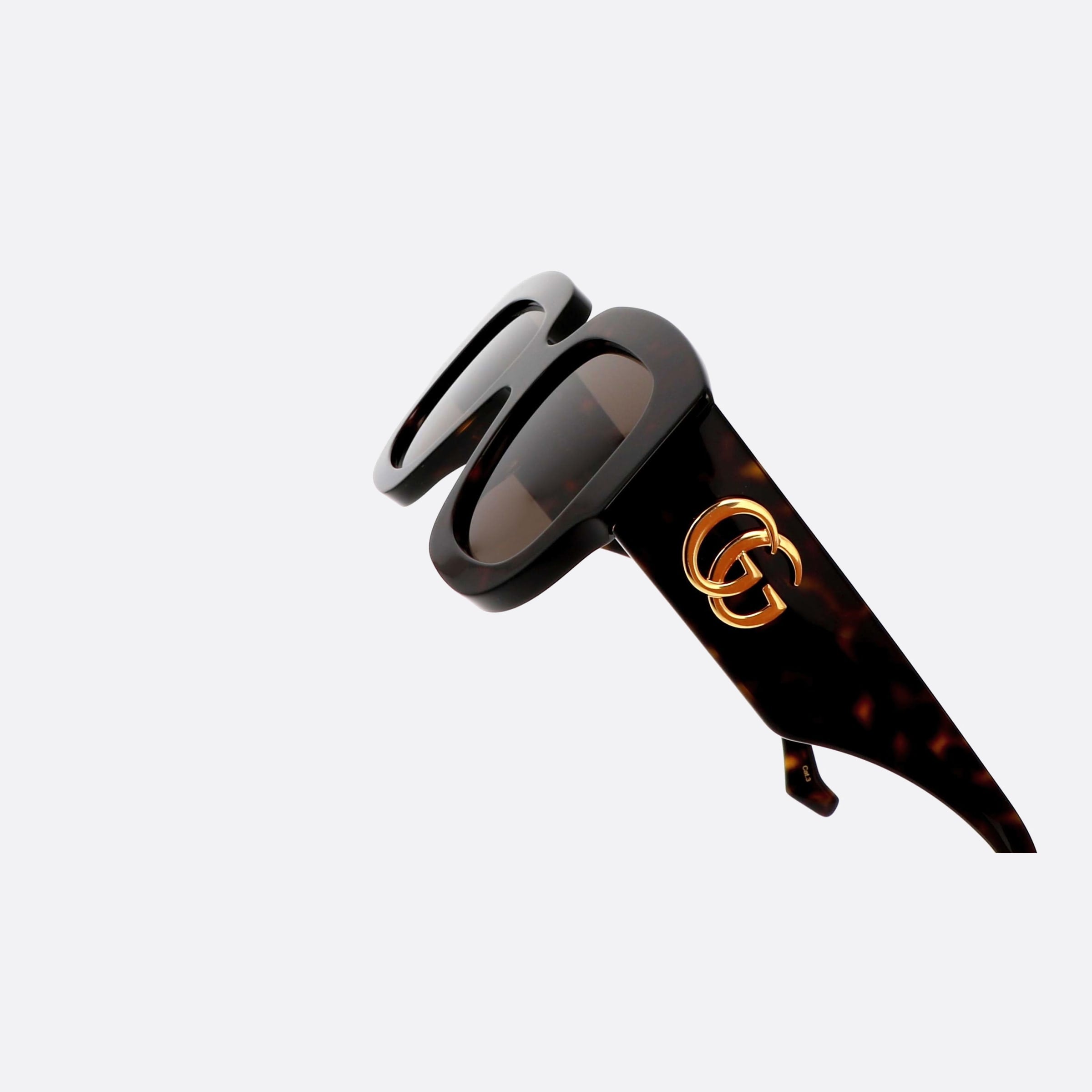 Gucci 52mm Logo Tortoise Rectangle Unisex Sunglasses - Lifestyle Shot