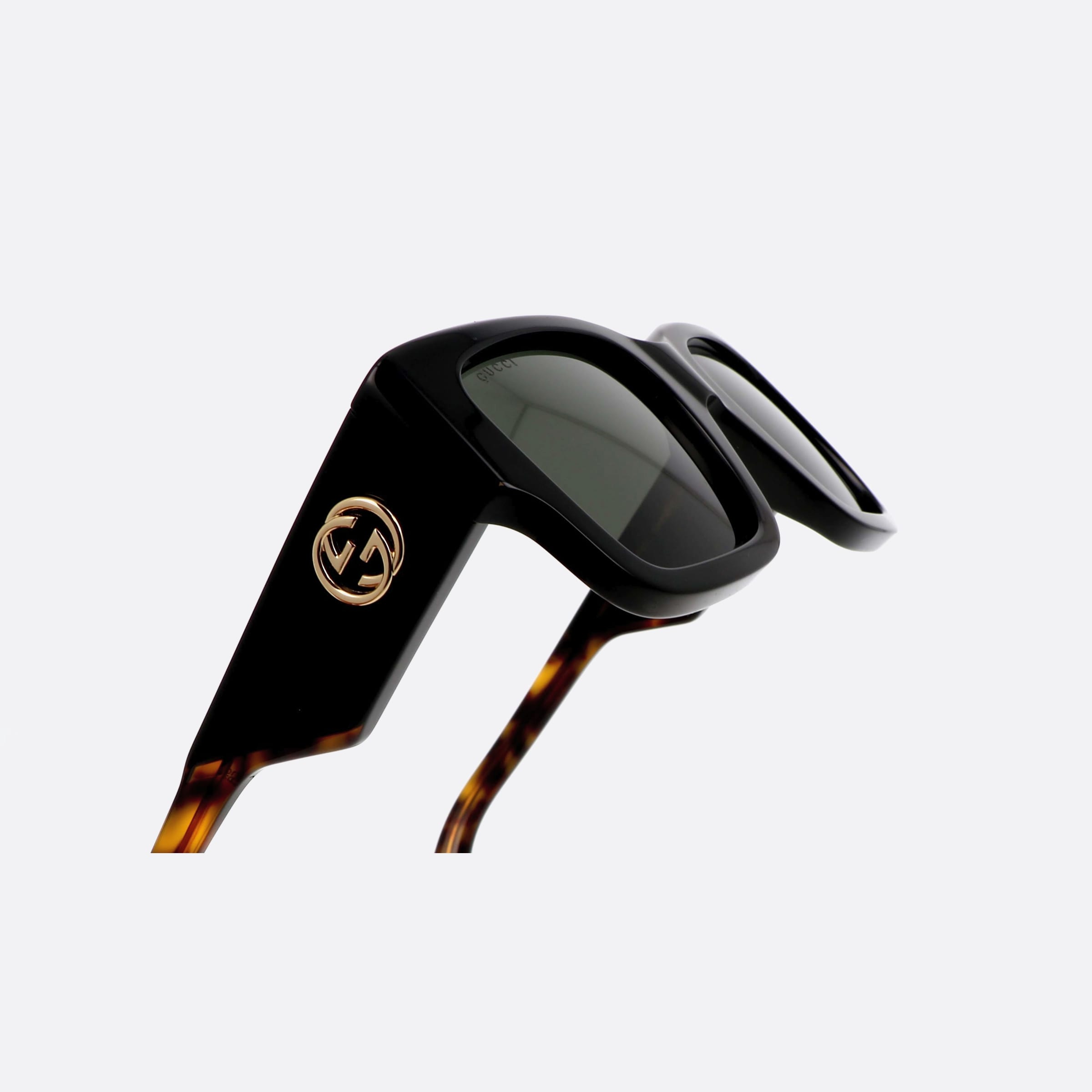 Gucci 52mm Logo Black Rectangle Woman Sunglasses - Lifestyle Shot
