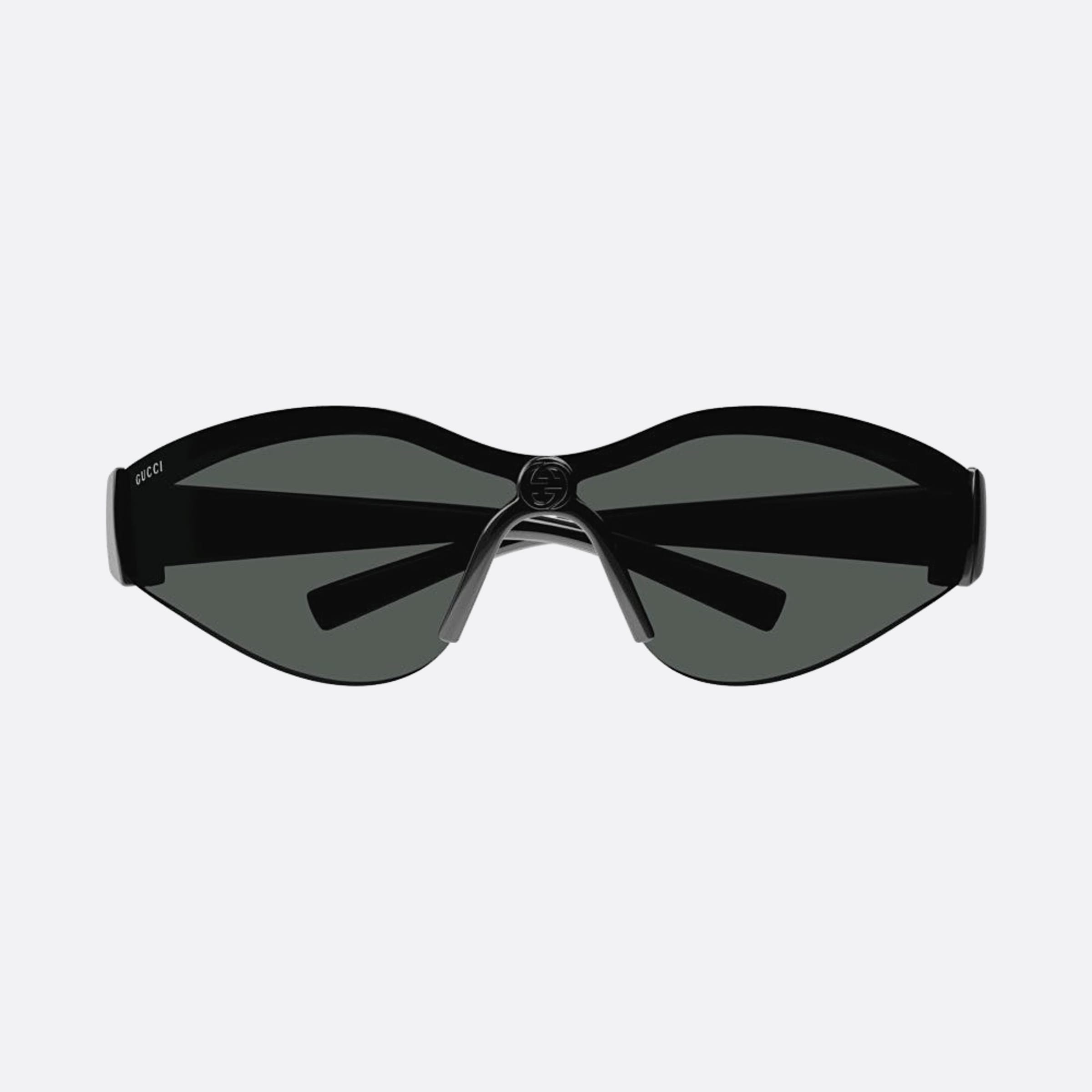 Gucci 99mm Black Sports Woman Sunglasses - Detail View