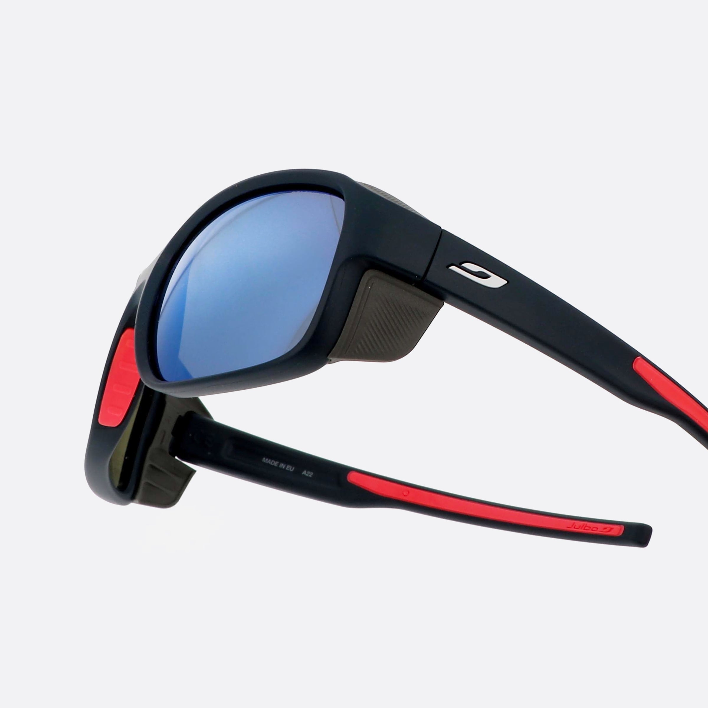 Julbo 54mm Monterosa J542 Blue Oval Polarized Unisex Sunglasses - Lifestyle Shot