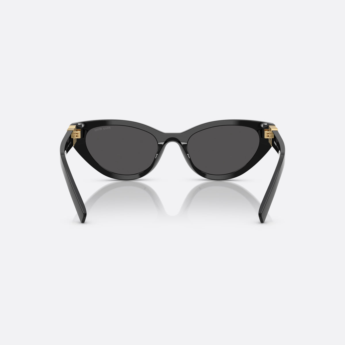 Ochelari de soare Miu Miu 0MU A04S 16K08Z, cat eye negru, pentru femei, punte keyhole, literele brandului pe brațe, ramă completă, vedere din spate