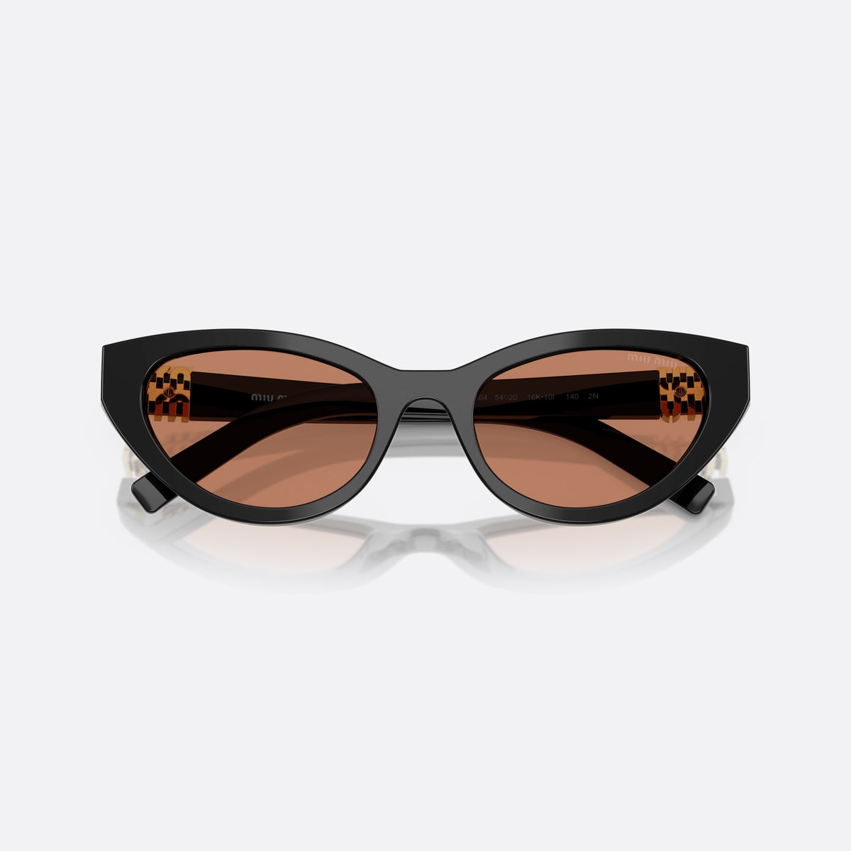 Ochelari de soare Miu Miu 0MU A04S 16K10I, cat eye negru, pentru femei, punte integrată solidă, logo al brandului pe plăcuțe, cu brațele pliate