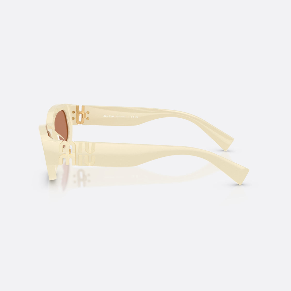 Miu Miu MU B04S 21D90Q sunglasses, white irregular frame for women, plain bridge, integrated into frame, tapered temple shape, side view