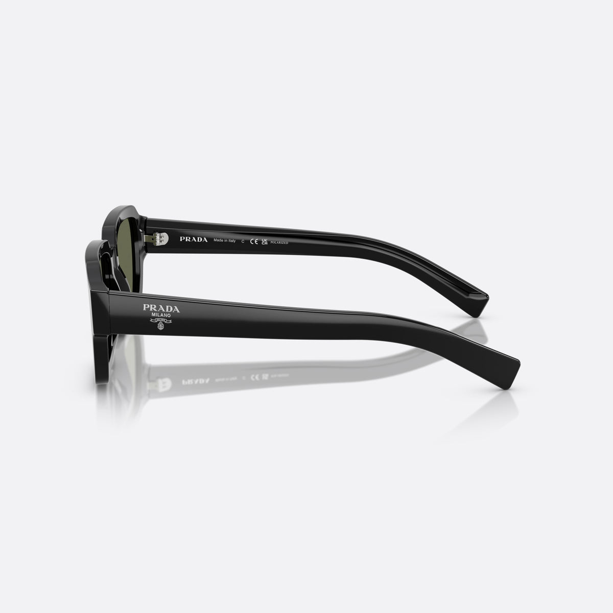 Ochelari de soare Prada PR 02ZS 1AB03R, geometrica negru, pentru bărbați, punte dublă simplă, literele brandului pe brațe, vedere laterală