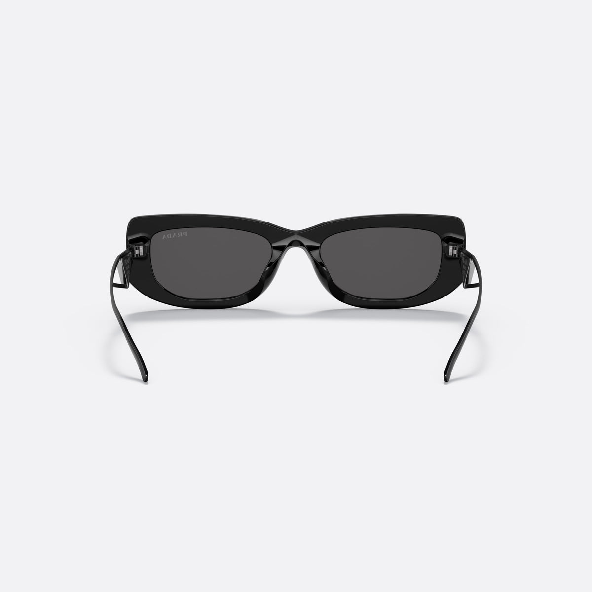 Ochelari de soare Prada PR 14YS 1AB5S0, rectangulari negru, pentru femei, punte simplă integrată, logo al brandului pe placa brațului, vedere din spate