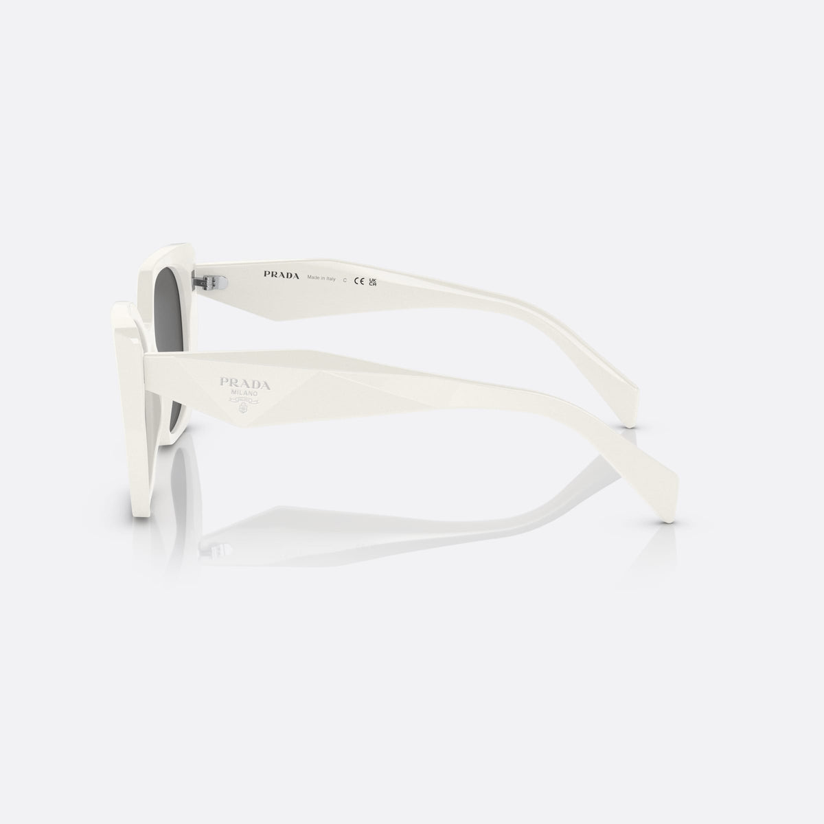 Prada PR 19ZS 1425/S0 sunglasses, white geometric frame for women, plain bridge, brand lettering on temples, full rim frame, side view