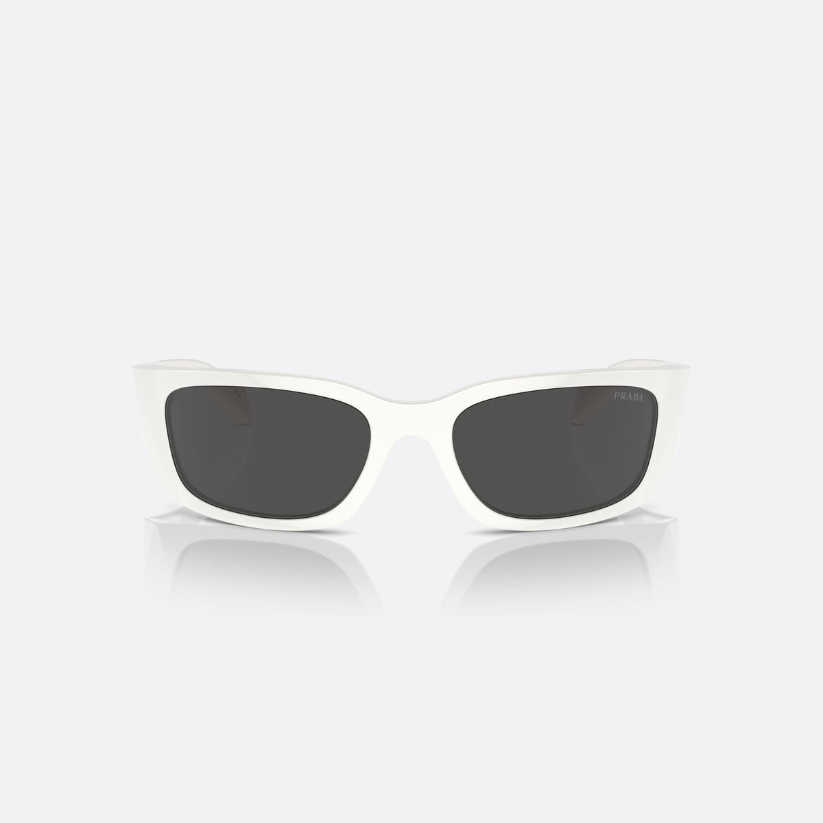 Ochelari de soare Prada PR A14S 1425S0, fluture alb, unisex, punte simplă, placă cu logoul brandului pe braț, brațe late, vedere din față