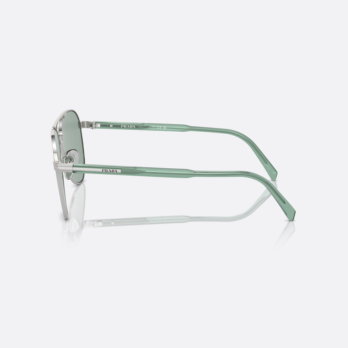 Ochelari de soare Prada PR A58S 1BC10G, pilot argintiu, pentru bărbați, punte dublă cu bară superioară, literele brandului pe brațe, vedere laterală