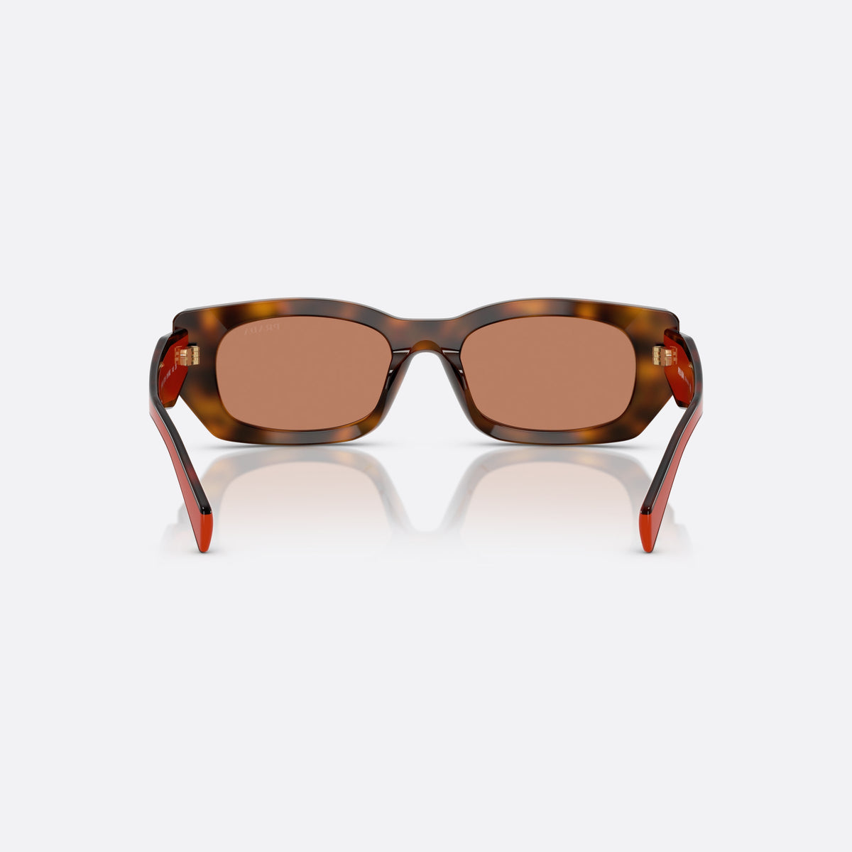 Ochelari de soare Prada PR B05S 01K90Q, pillow havana, pentru femei, punte simplă, litere ale brandului pe brațe, ramă completă, vedere din spate