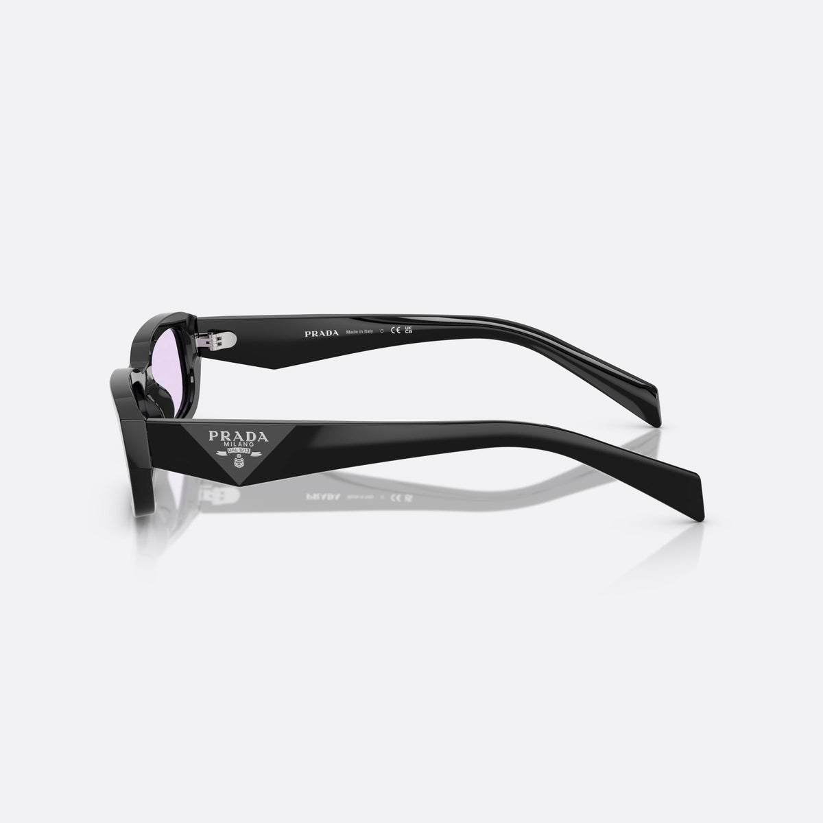 Ochelari de soare Prada PR B06S 16K40J BLVL, rectangulari negru, pentru femei, punte simplă, logo al brandului pe placa brațului, vedere laterală