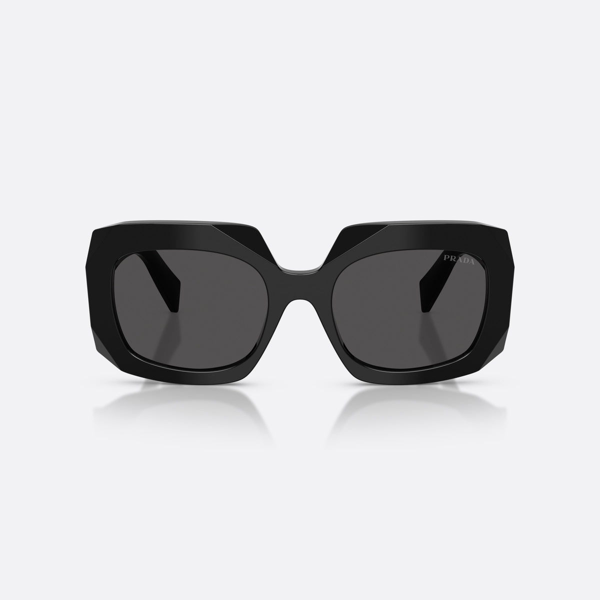 Ochelari de soare Prada PR B23S 16K08Z, patrati negru, pentru femei, punte simplă cu margini înclinate, brațe late cu fațete, vedere din față