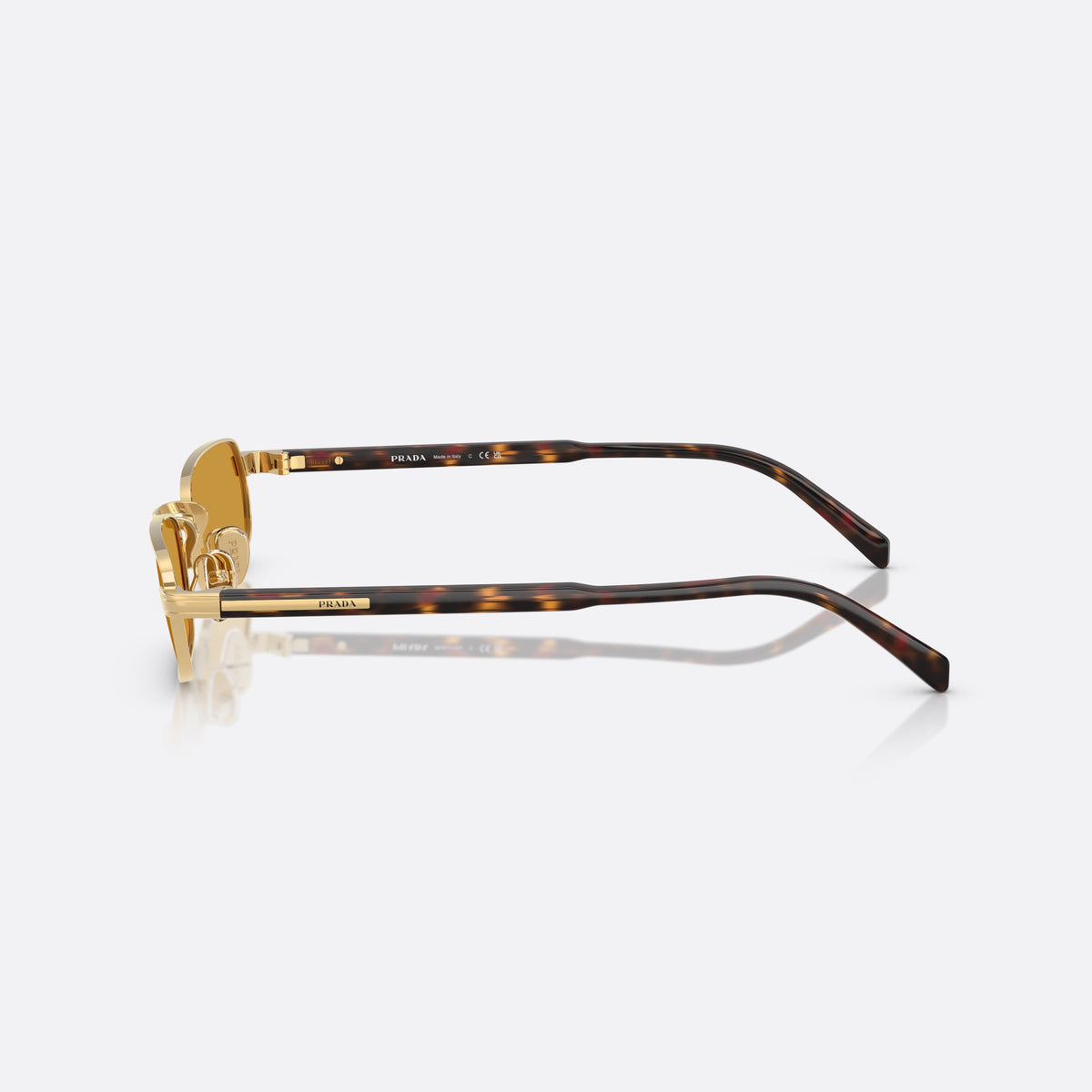 Ochelari de soare Prada PR B54S 5AK50P, rectangulari auriu, pentru bărbați, punte metalică simplă, literele brandului pe brațe, vedere laterală