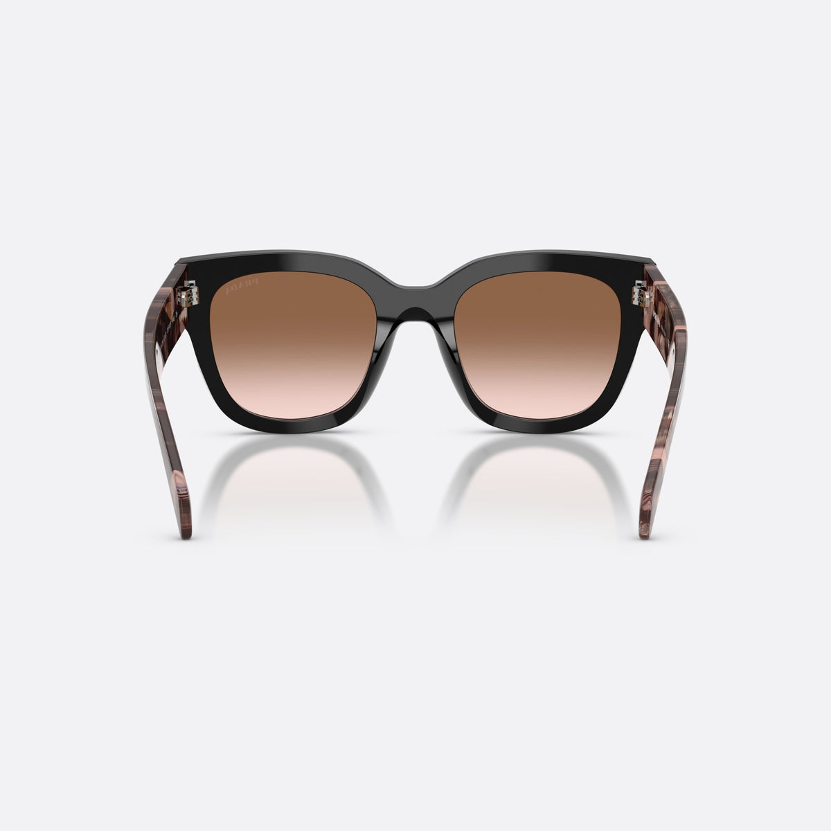 Ochelari de soare Prada PR C04S 28F90P, patrati negru, pentru femei, punte simplă, literele brandului pe brațe, ramă completă, vedere din spate