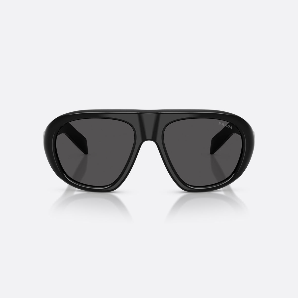 Ochelari de soare Prada PR C05S 16K08Z, neregulat negru, pentru femei, punte dublă simplă, literele brandului pe brațe, vedere din față