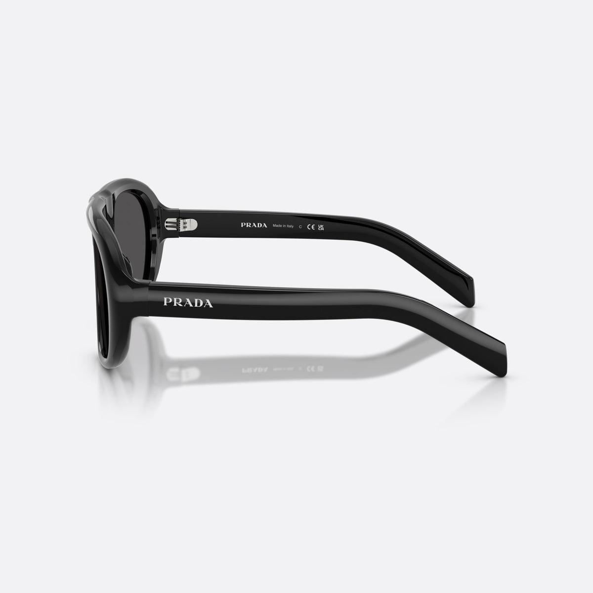 Ochelari de soare Prada PR C05S 16K08Z, neregulat negru, pentru femei, punte dublă simplă, literele brandului pe brațe, vedere laterală