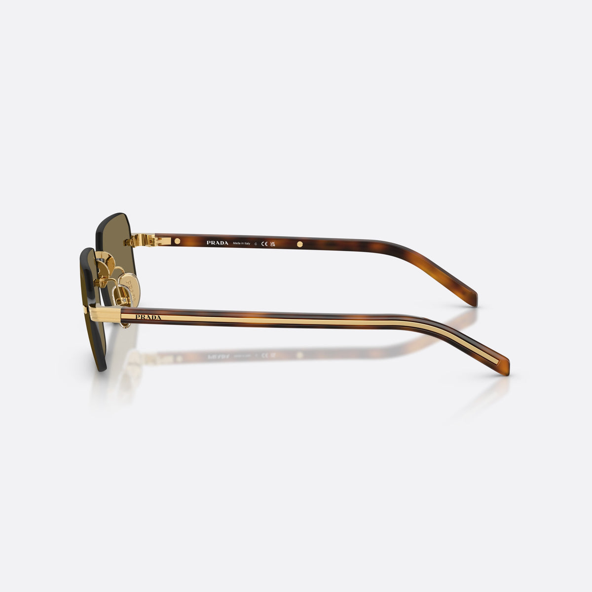Ochelari de soare Prada PR D55S 5AK90F, rectangulari auriu, pentru bărbați, punte metalică simplă, literele brandului pe brațe, vedere laterală