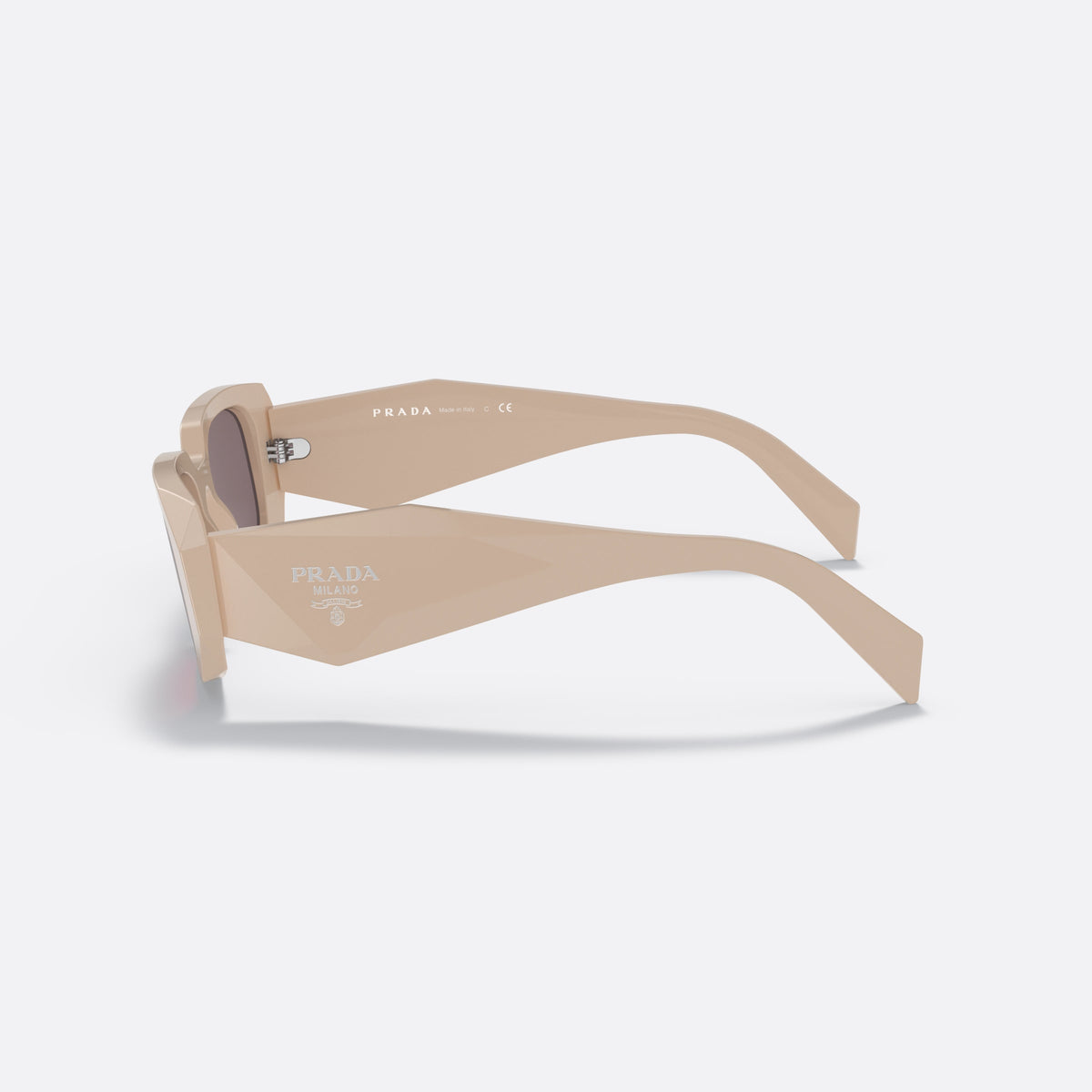 Prada PRADA PR 17WS VYJ-6X1 sunglasses, white geometric frame for women, plain bridge, brand lettering on the temples, full-rim frame, side view