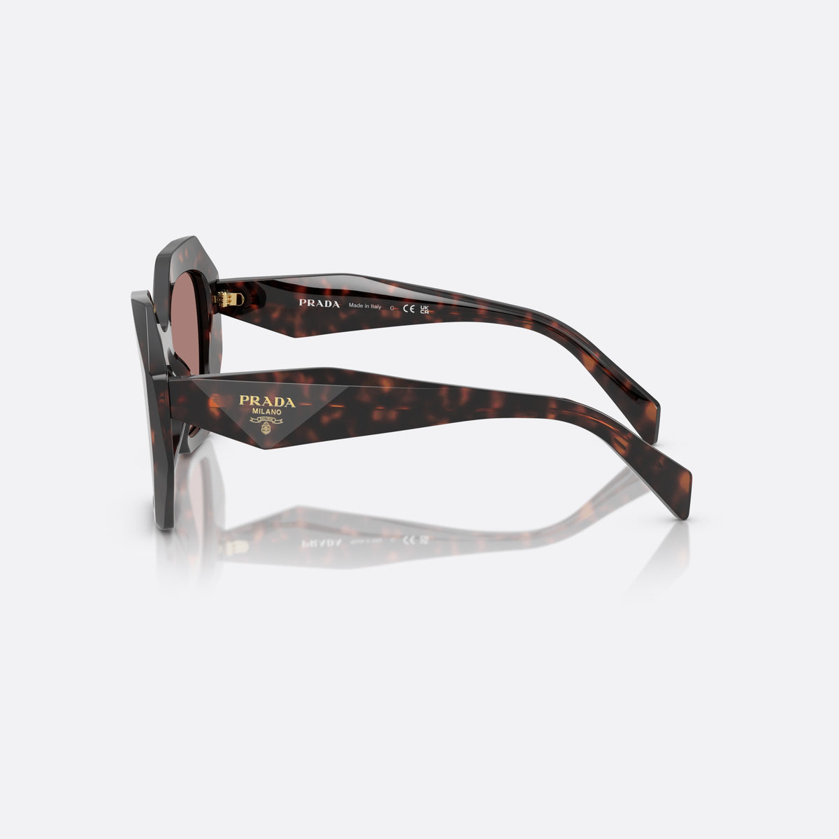 Ochelari de soare Prada Symbole PR 16WS 17N-60B, fluture țestoasă, unisex, punte integrată simplă, literele brandului pe brațe, vedere laterală