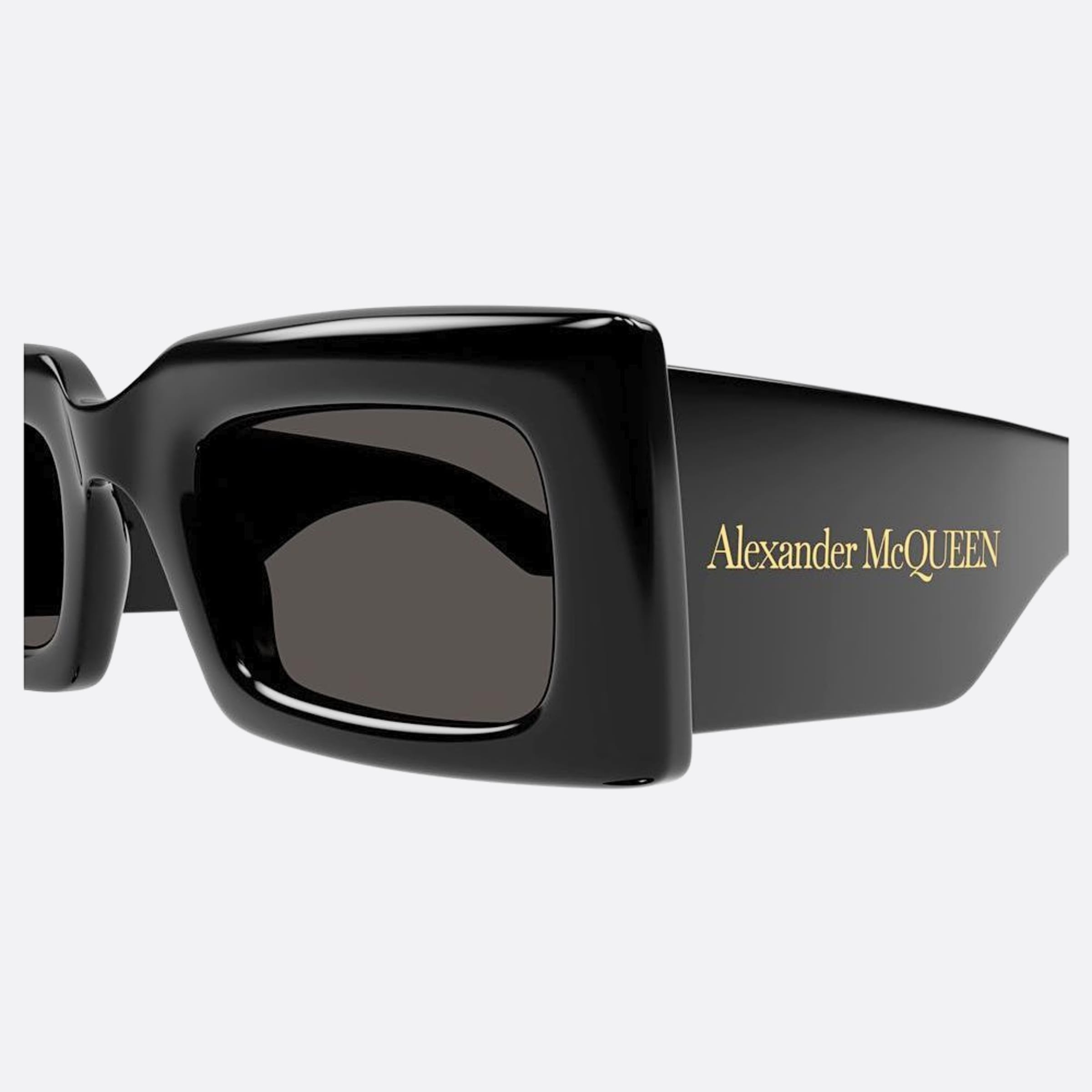 Alexander 50mm Mcqueen Black Squared Woman Sunglasses - Detail View