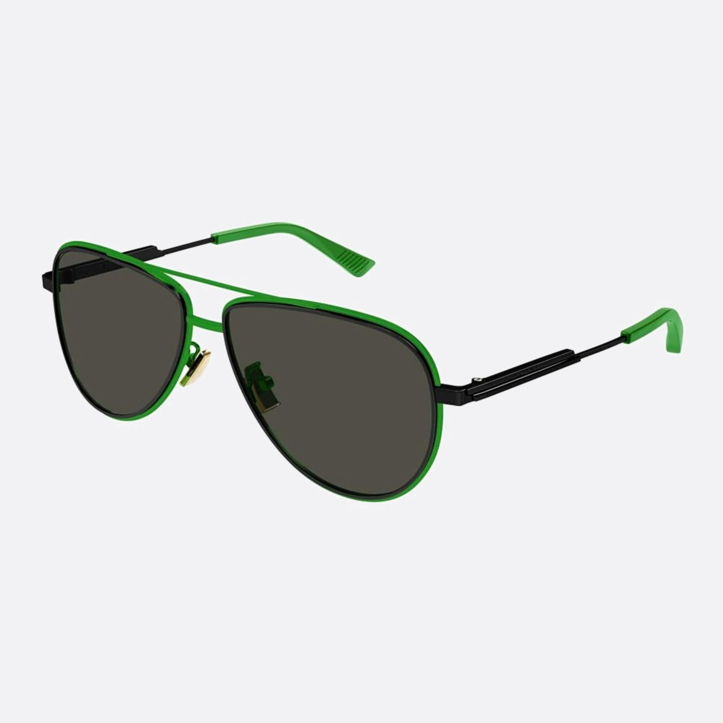 Bottega 59mm Veneta Green Pilot Men Sunglasses - Side View