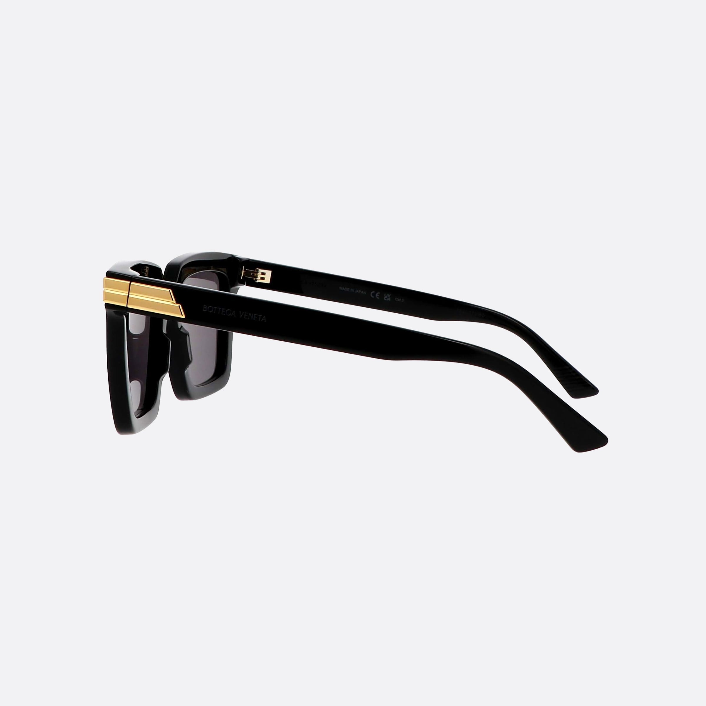 Bottega 53mm Veneta Unapologetic Black Butterfly Woman Sunglasses - Detail View