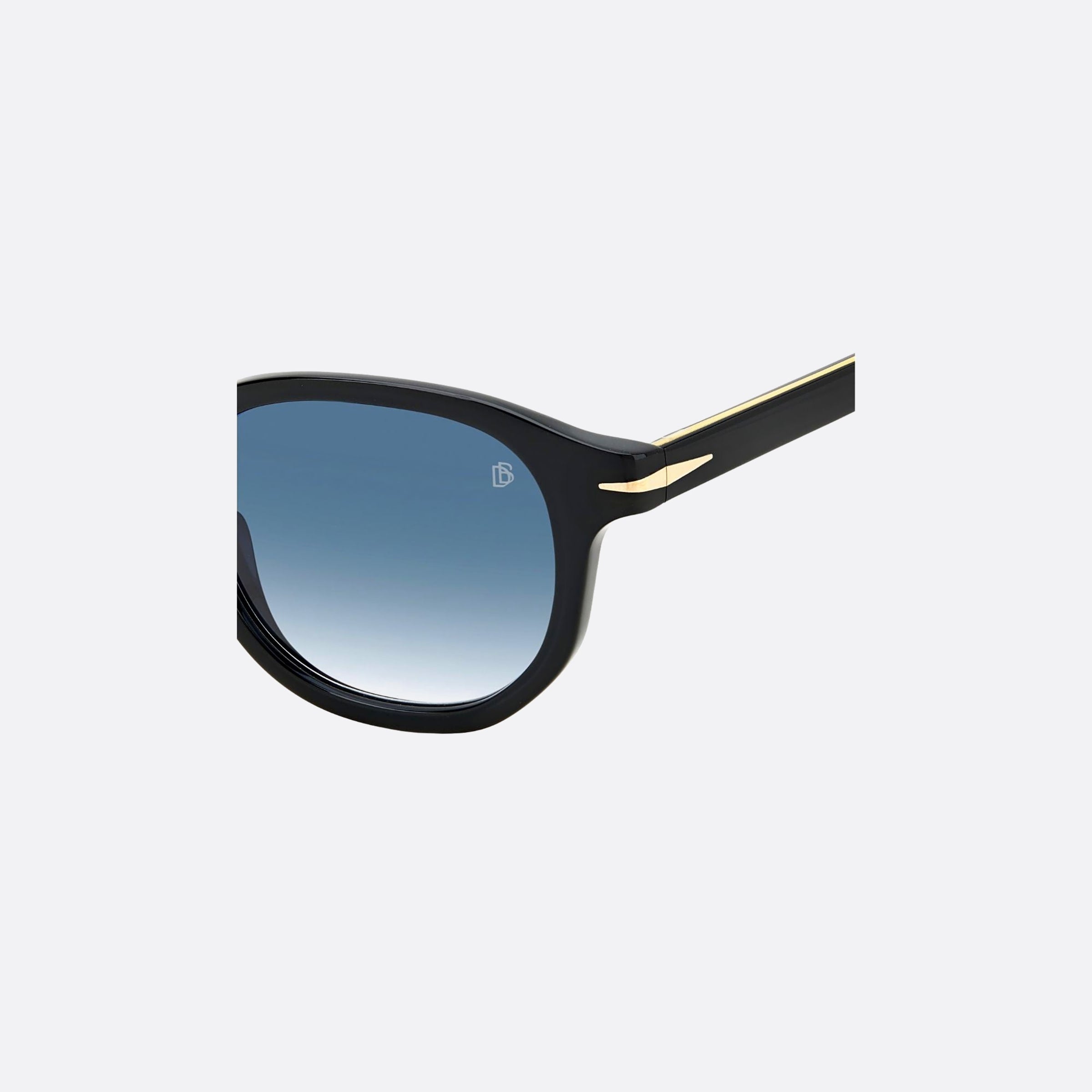 David 49mm Beckham Black Visor Men Sunglasses - Lifestyle Shot