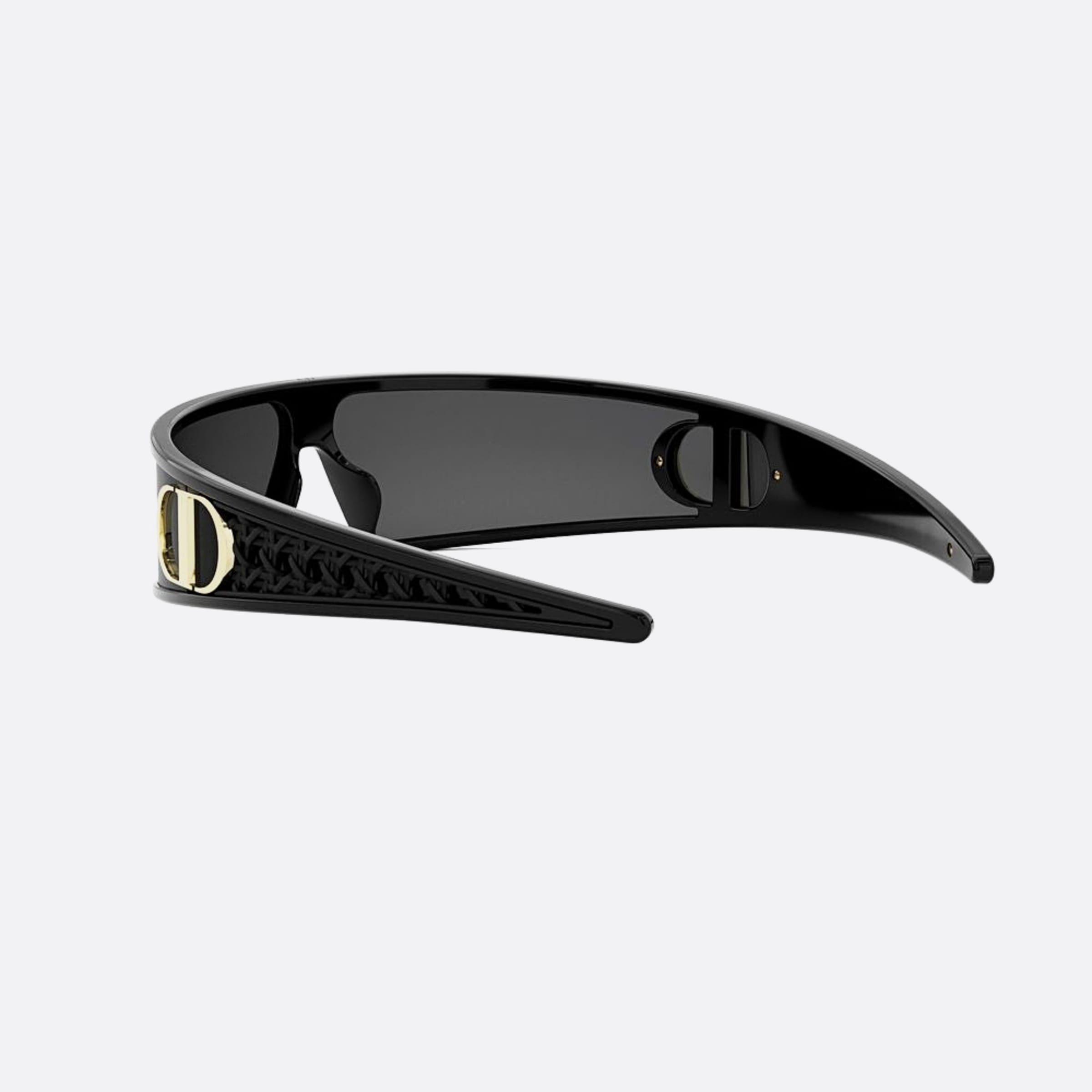 Dior 91mm Verydior M1u 10a0 Black Shield Women Sunglasses - Lifestyle Shot