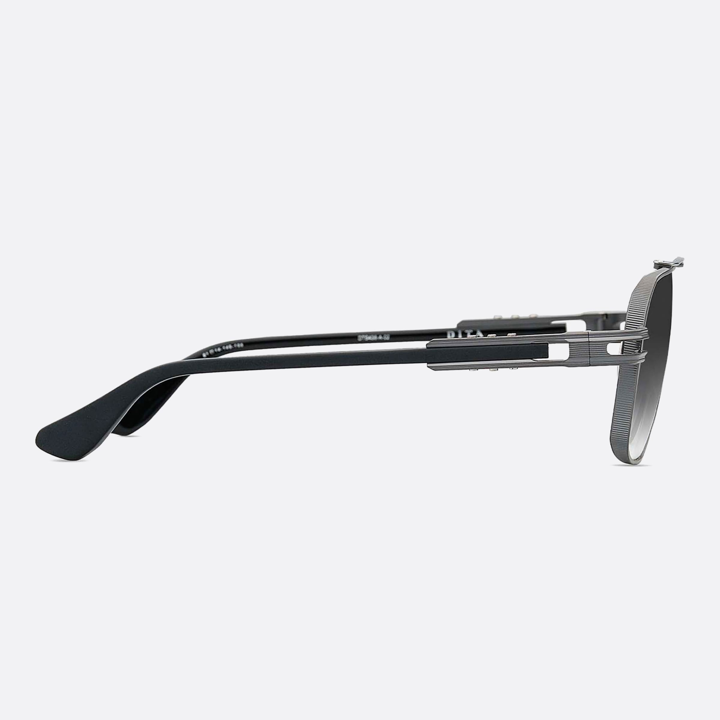 Dita 61mm Kudru Dts436 Black Pilot Unisex Sunglasses - Detail View