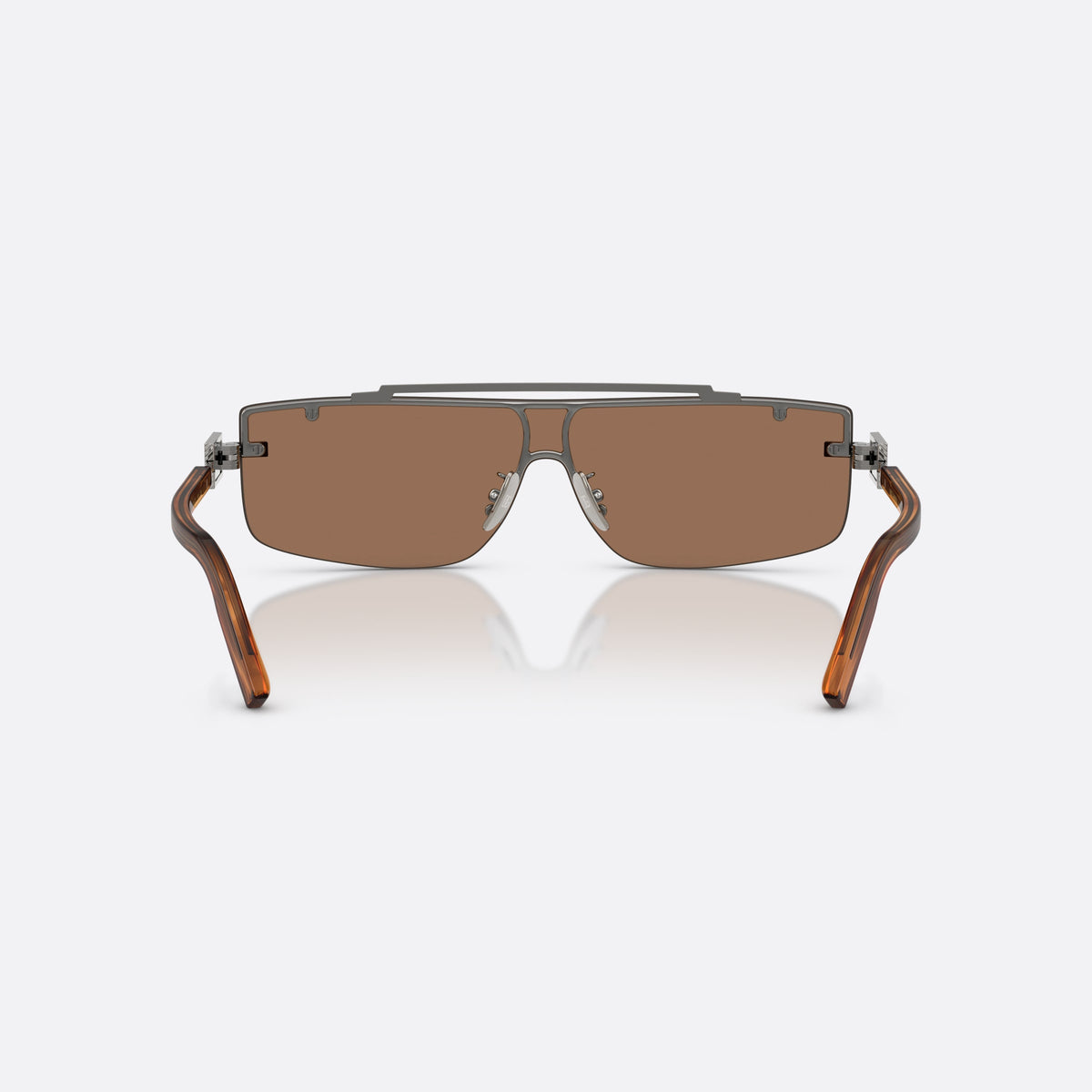 Ochelari de soare Dolce & Gabbana DG2335 133573, rectangulari maro, pentru bărbați, punte dublă din metal, literele brandului pe brațe, vedere din spate