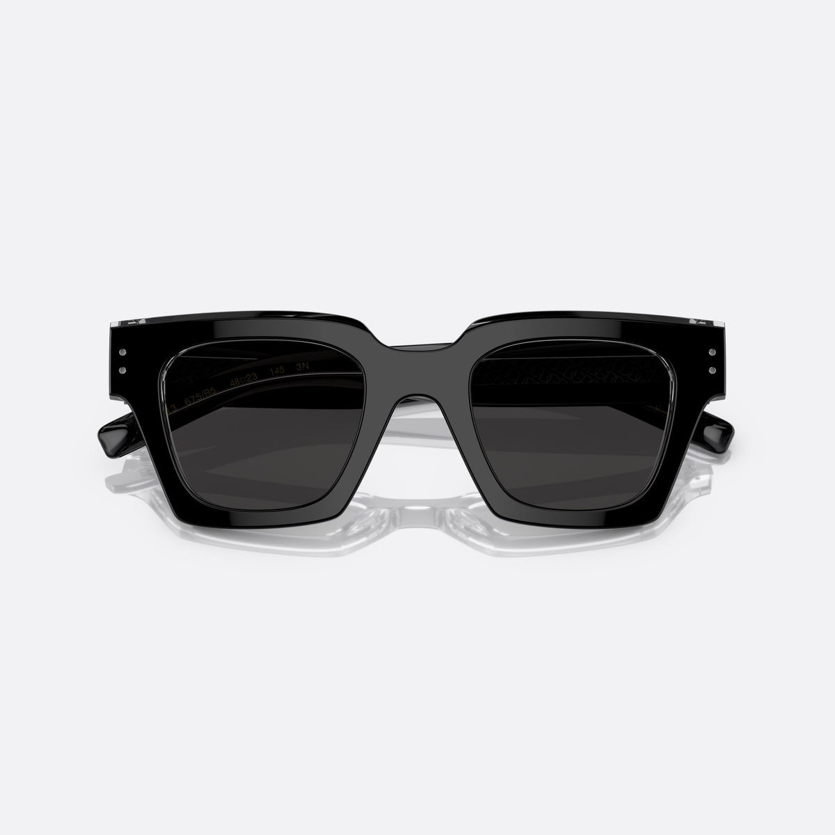 Ochelari de soare Dolce & Gabbana DG4413 675/R5, patrati negru, pentru bărbați, punte simplă, literele brandului pe brațe, nituri pe brațe, cu brațele pliate