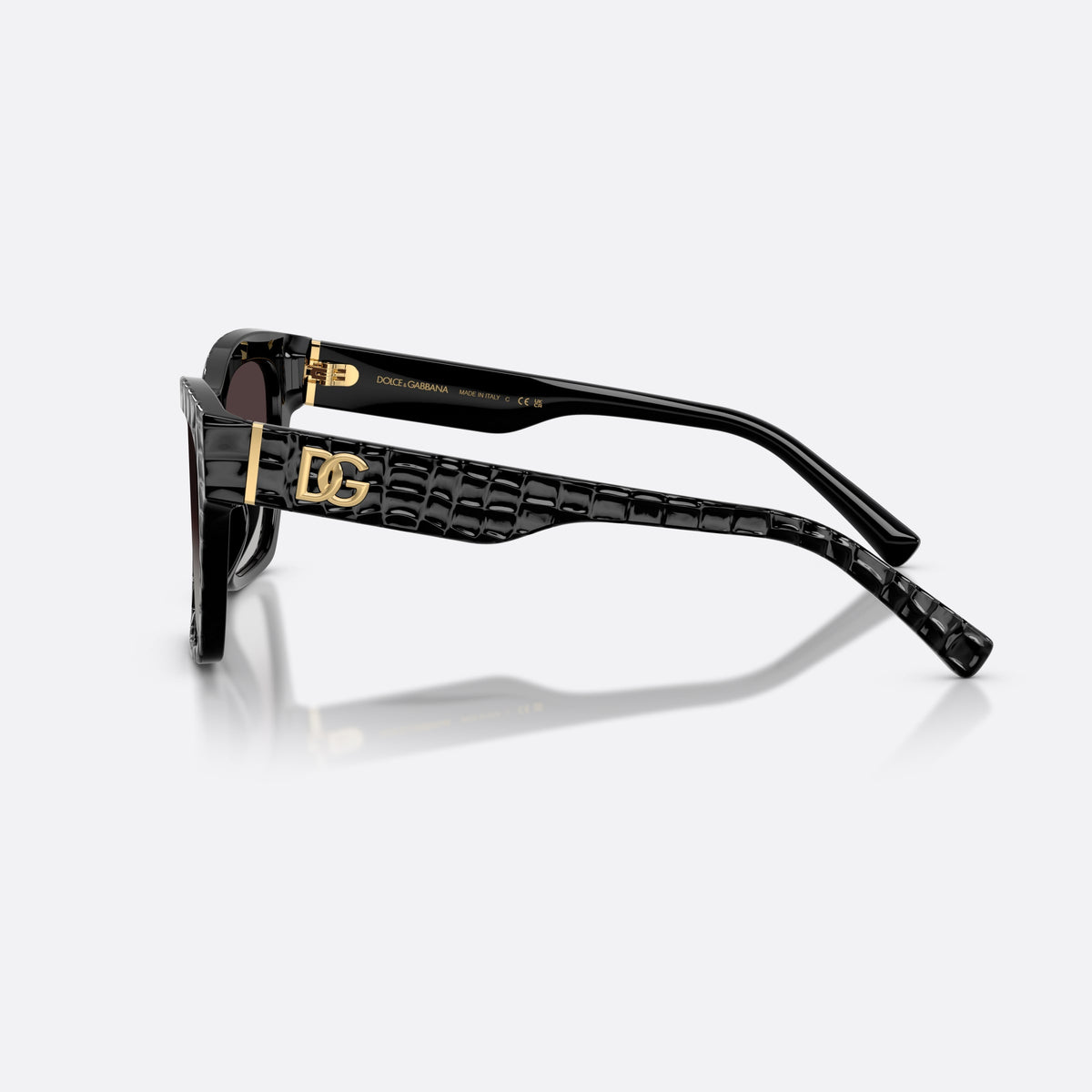 Dolce & Gabbana DG4512 32888G sunglasses, black square frame for women, plain double bridge, brand logo plaque on temple, side view