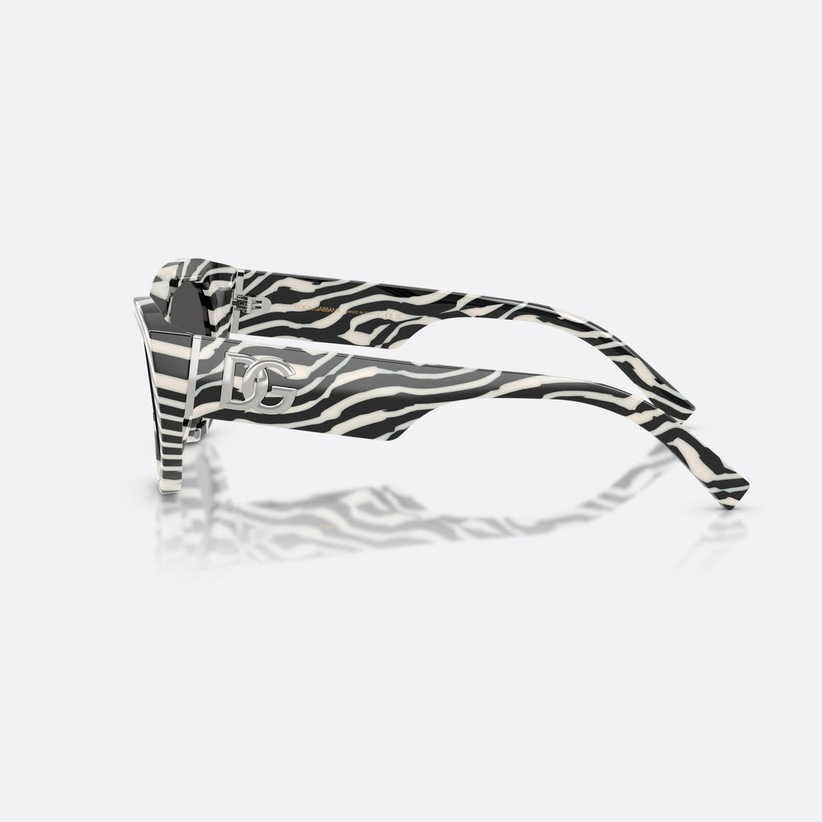 Dolce & Gabbana DG4514 337287 sunglasses, multicolor cat eye frame for women, plain acetate bridge, silver-tone brand logo on temple, side view