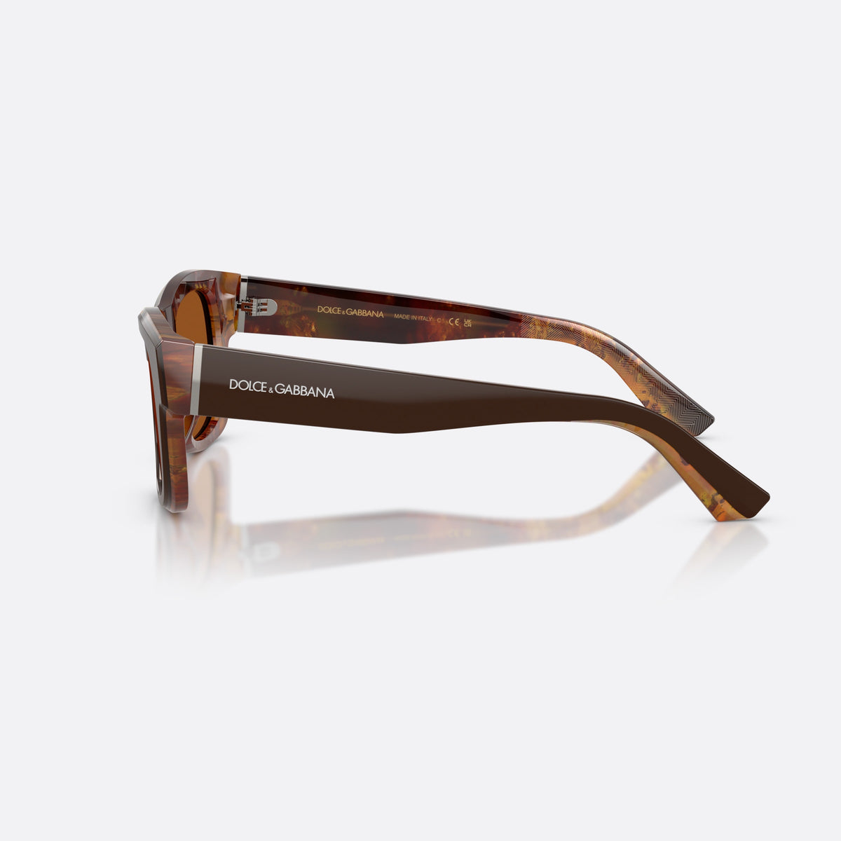 Dolce & Gabbana DG4515 345673 sunglasses, brown square frame for men, plain bridge, brand logo on temple, wide flat temples, side view