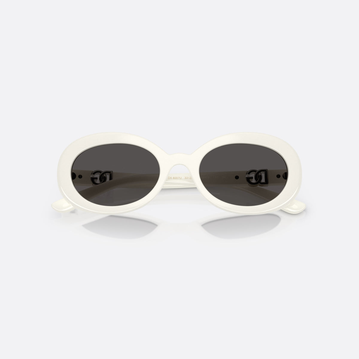 Ochelari de soare Dolce & Gabbana DX6007U 331287, ovali alb, pentru copii, punte simplă, logo al brandului pe braț, brațe subțiri, cu brațele pliate